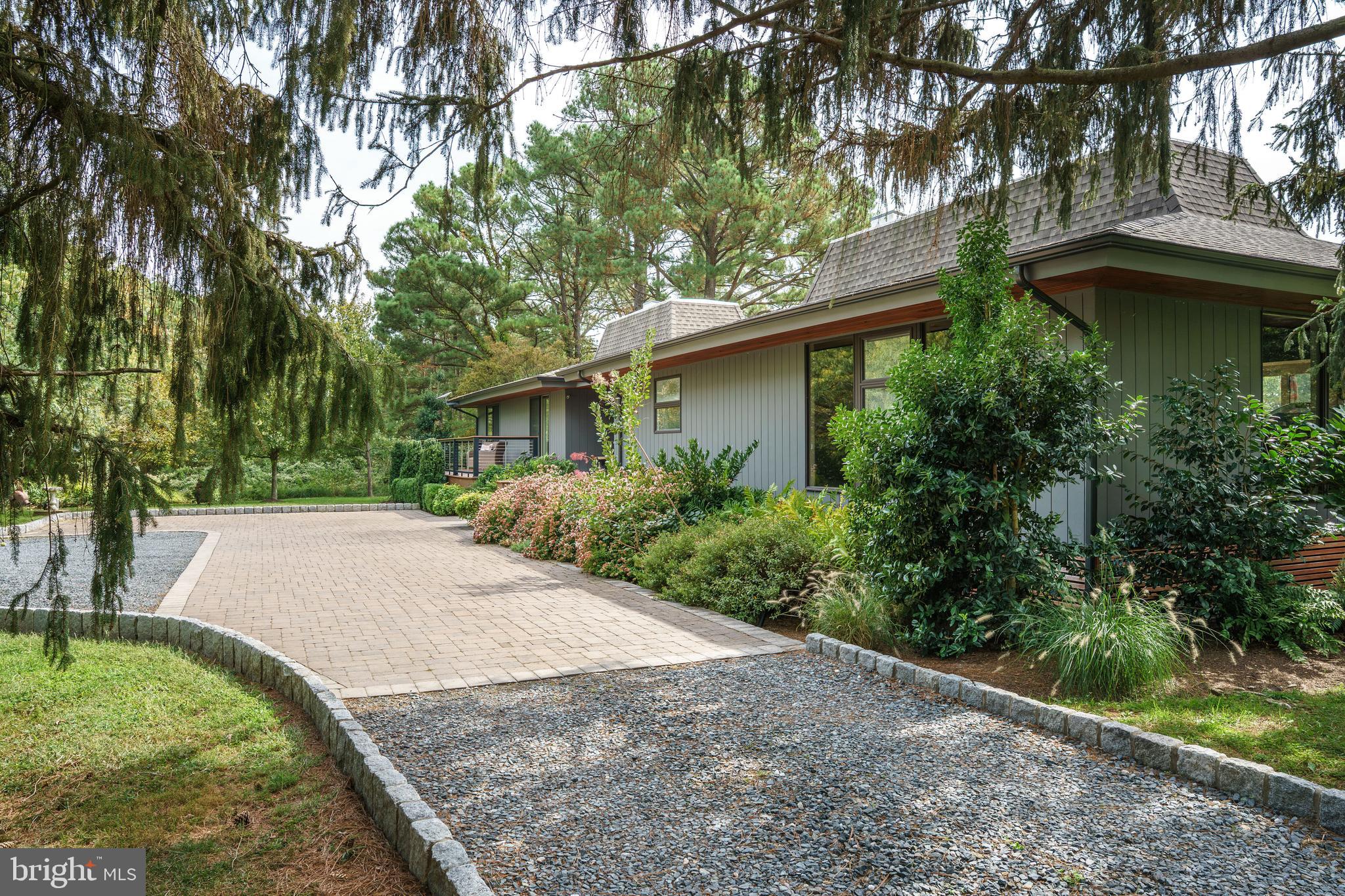 CHURCH NECK - Residential