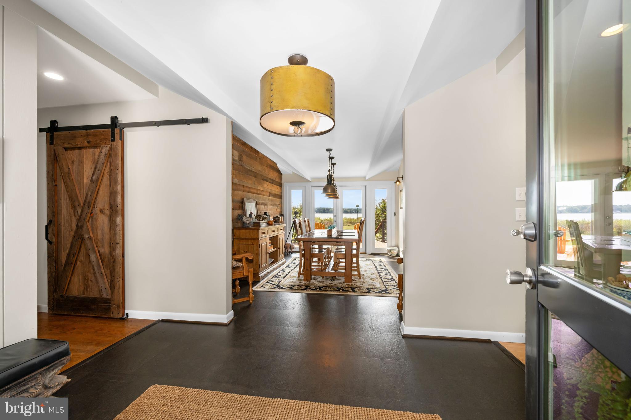 CHURCH NECK - Residential