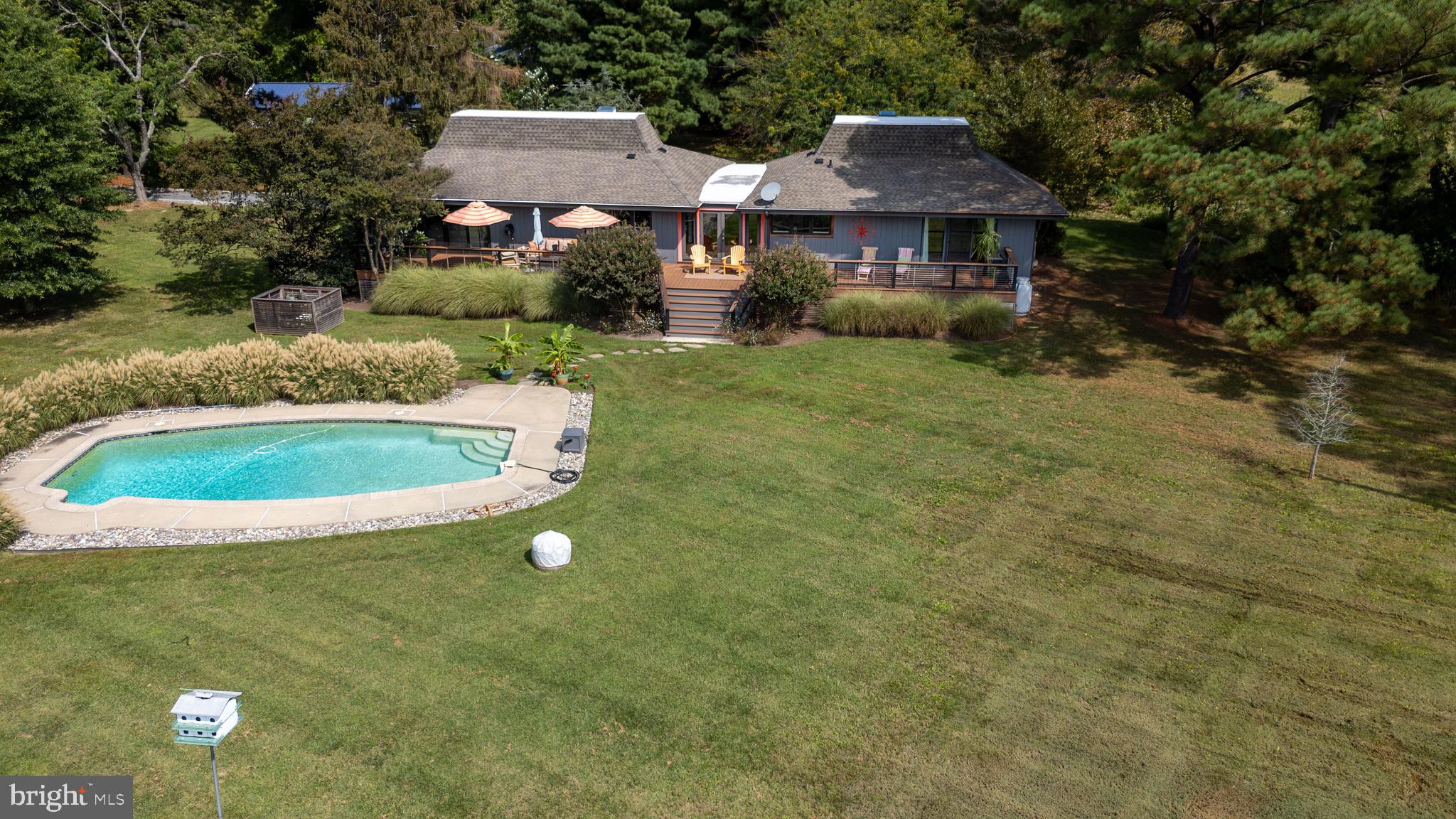 CHURCH NECK - Residential