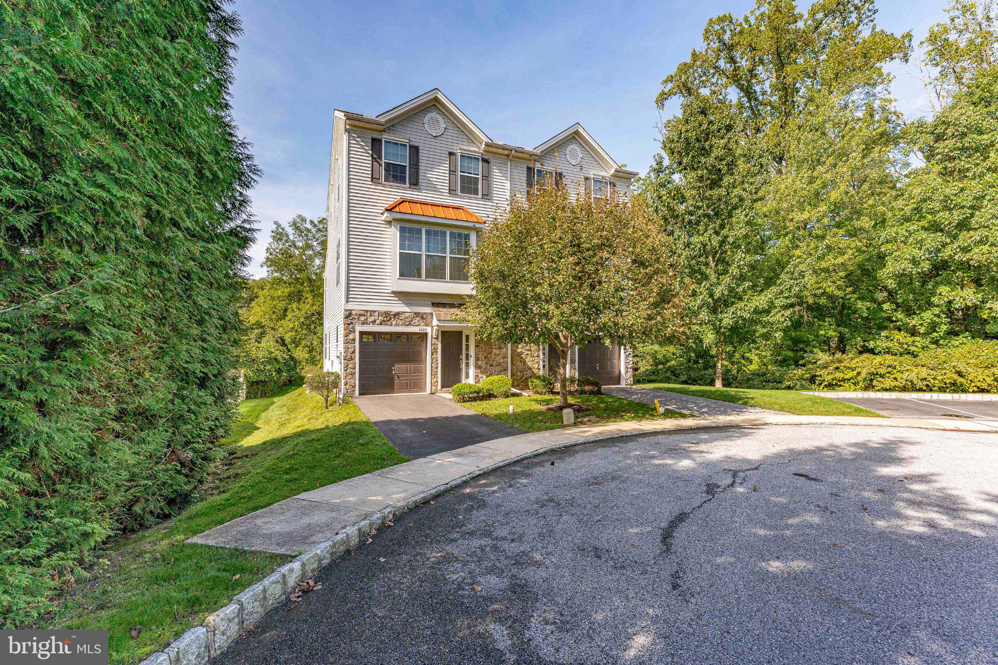 1422 BRAYDEN DRIVE