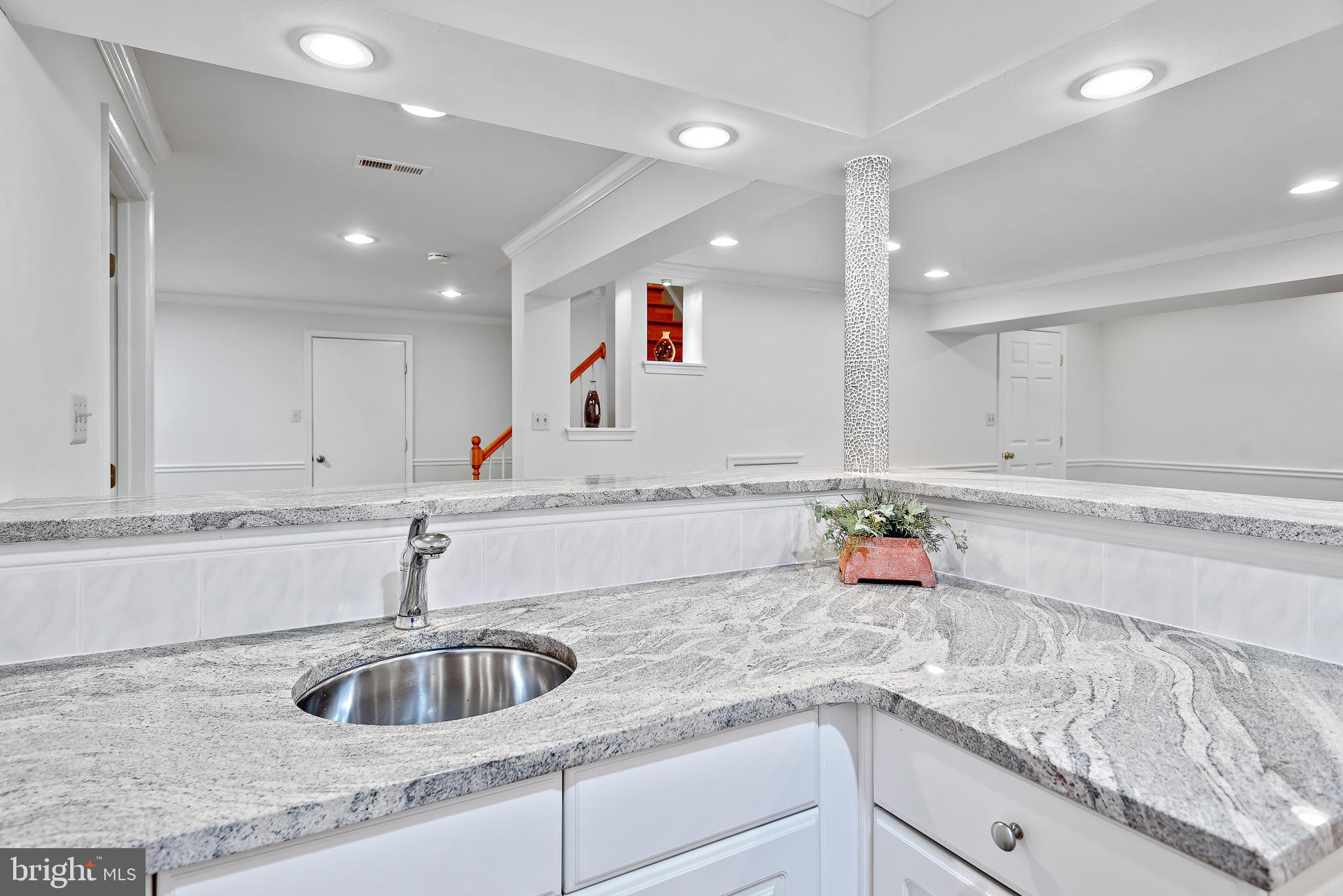 PINE KNOLLS - Residential