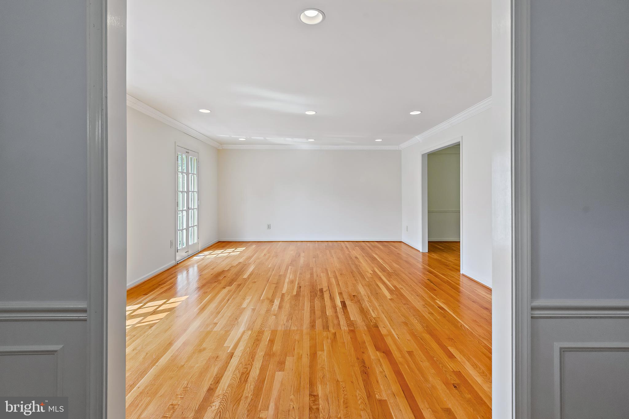 PINE KNOLLS - Residential