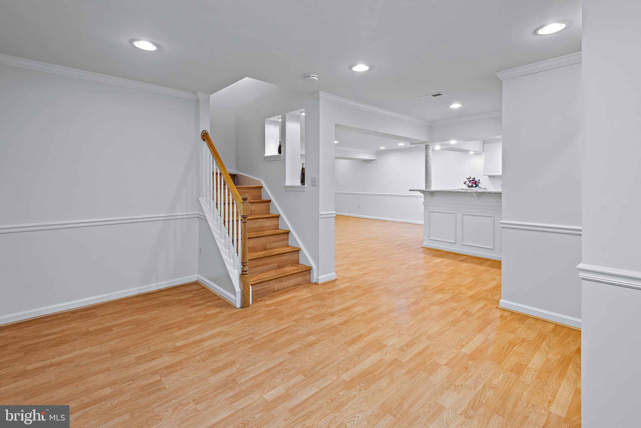 PINE KNOLLS - Residential