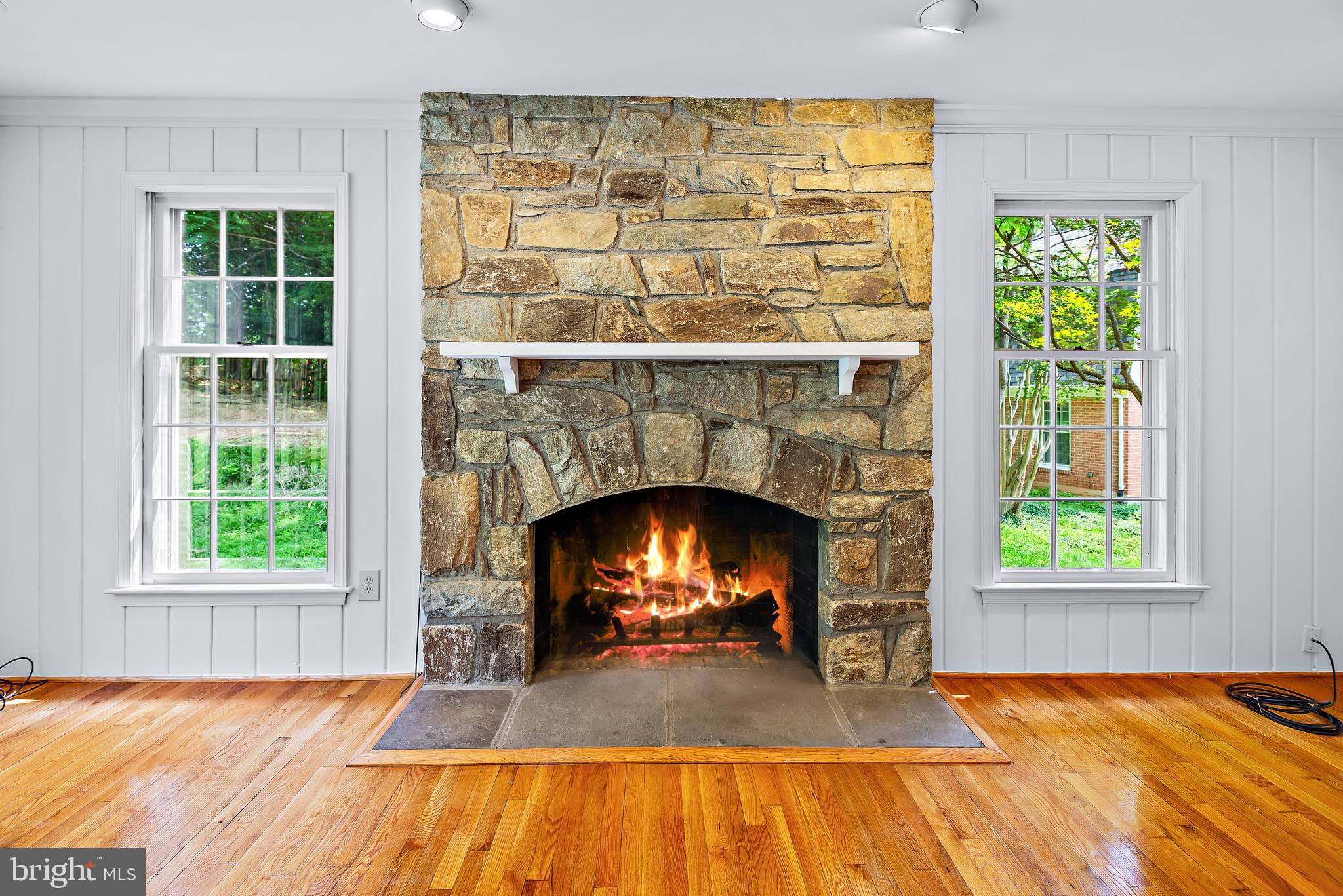 PINE KNOLLS - Residential