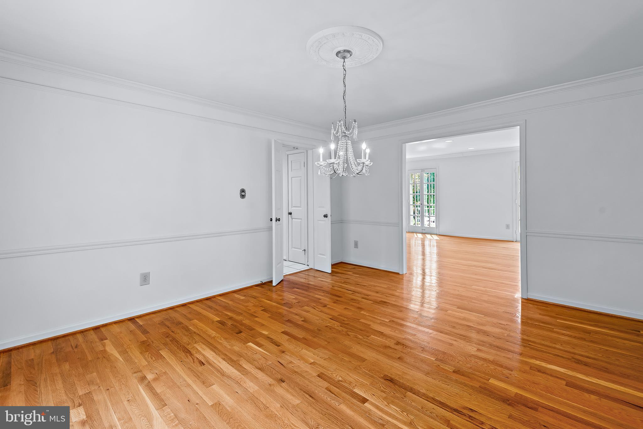 PINE KNOLLS - Residential