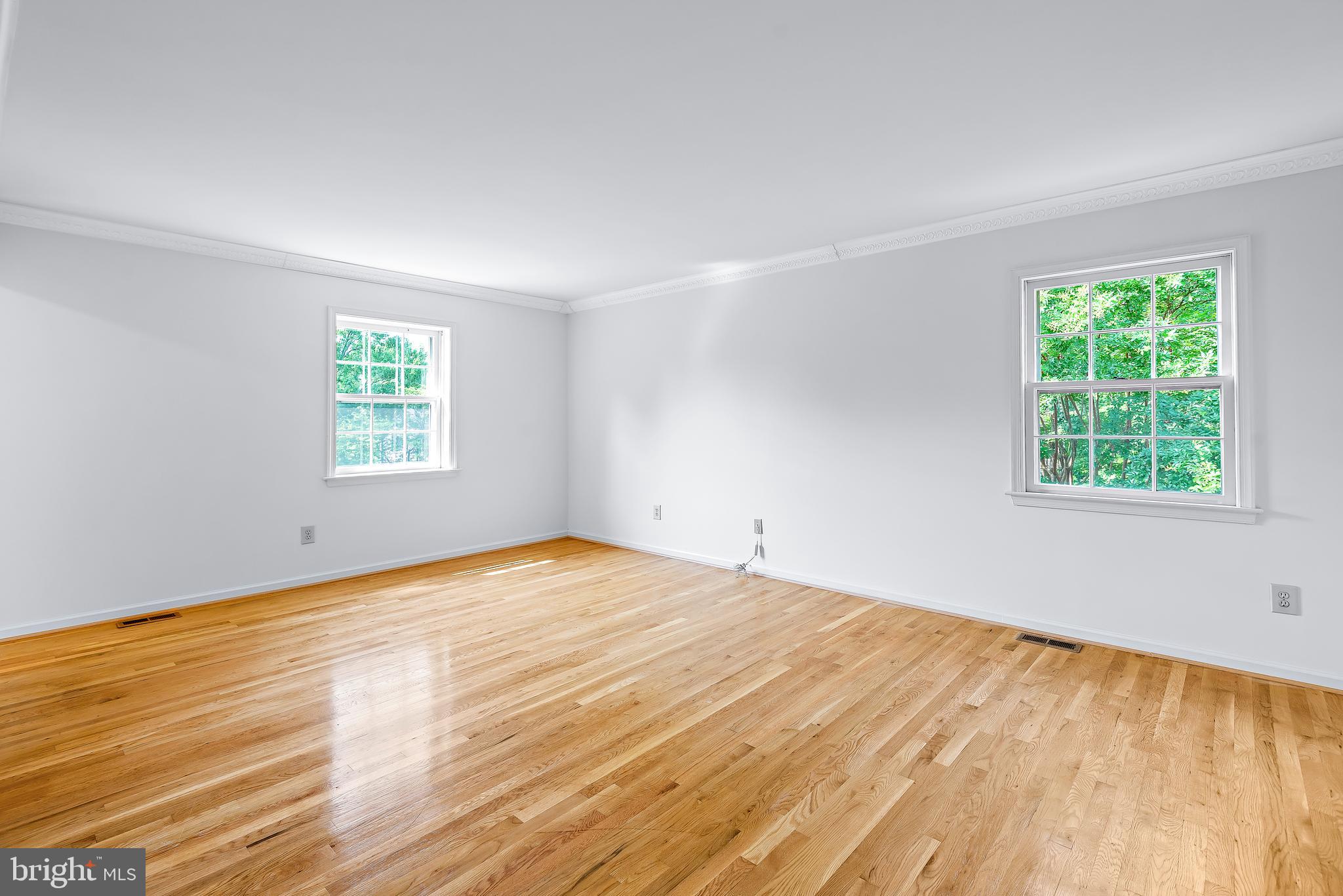 PINE KNOLLS - Residential