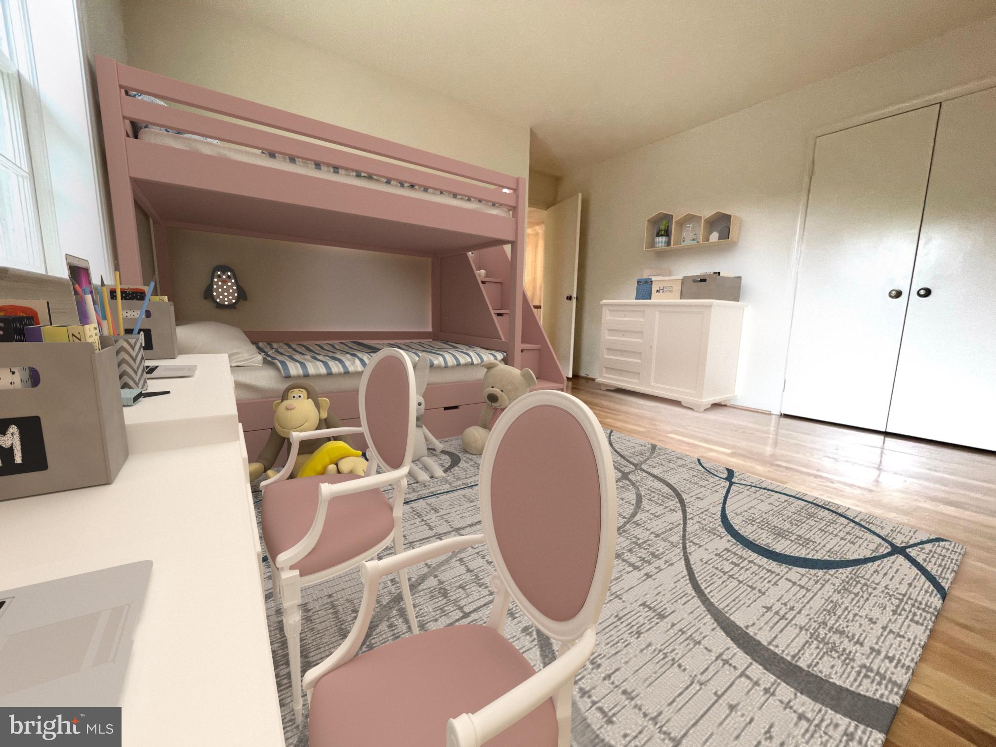 PINE KNOLLS - Residential