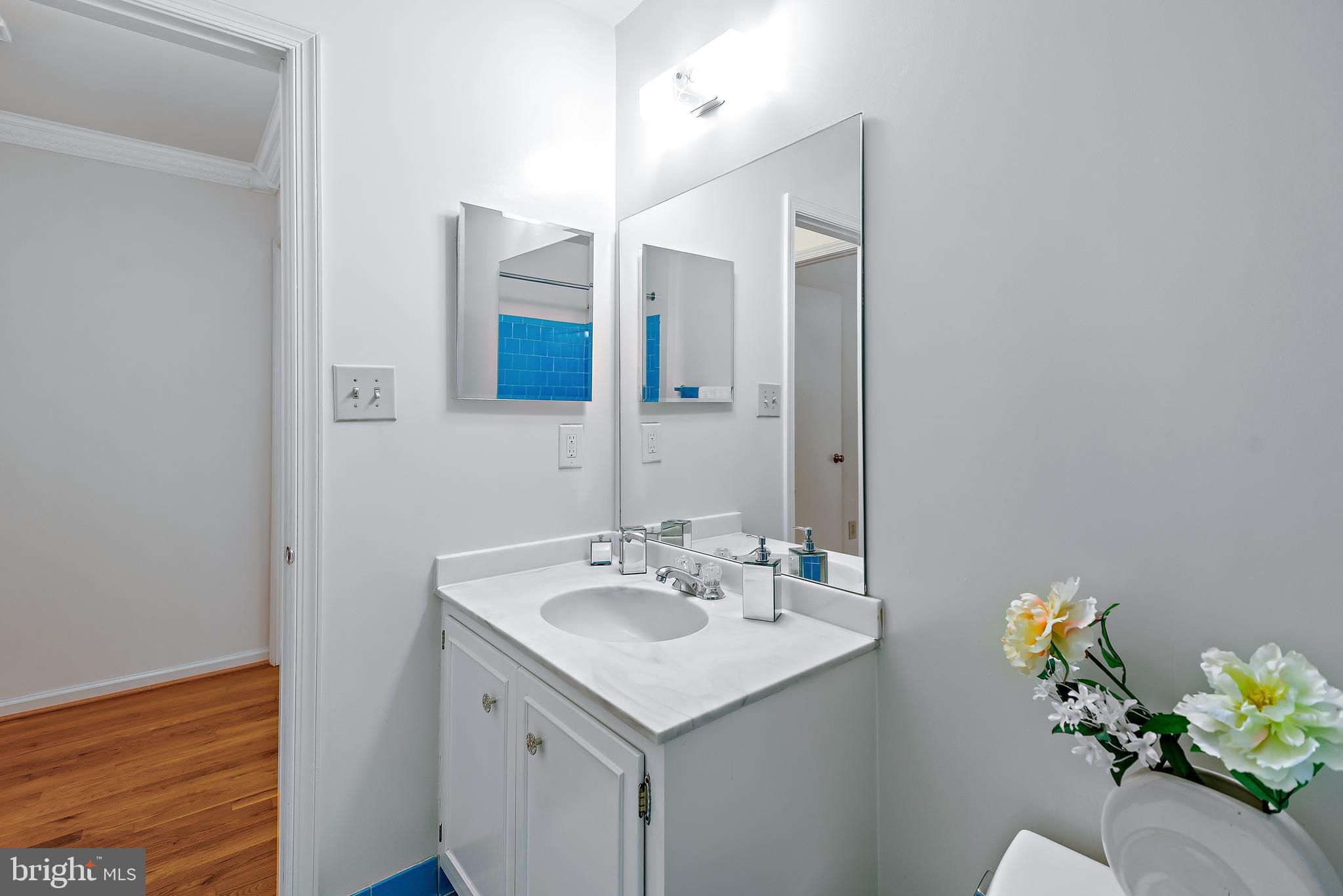 PINE KNOLLS - Residential