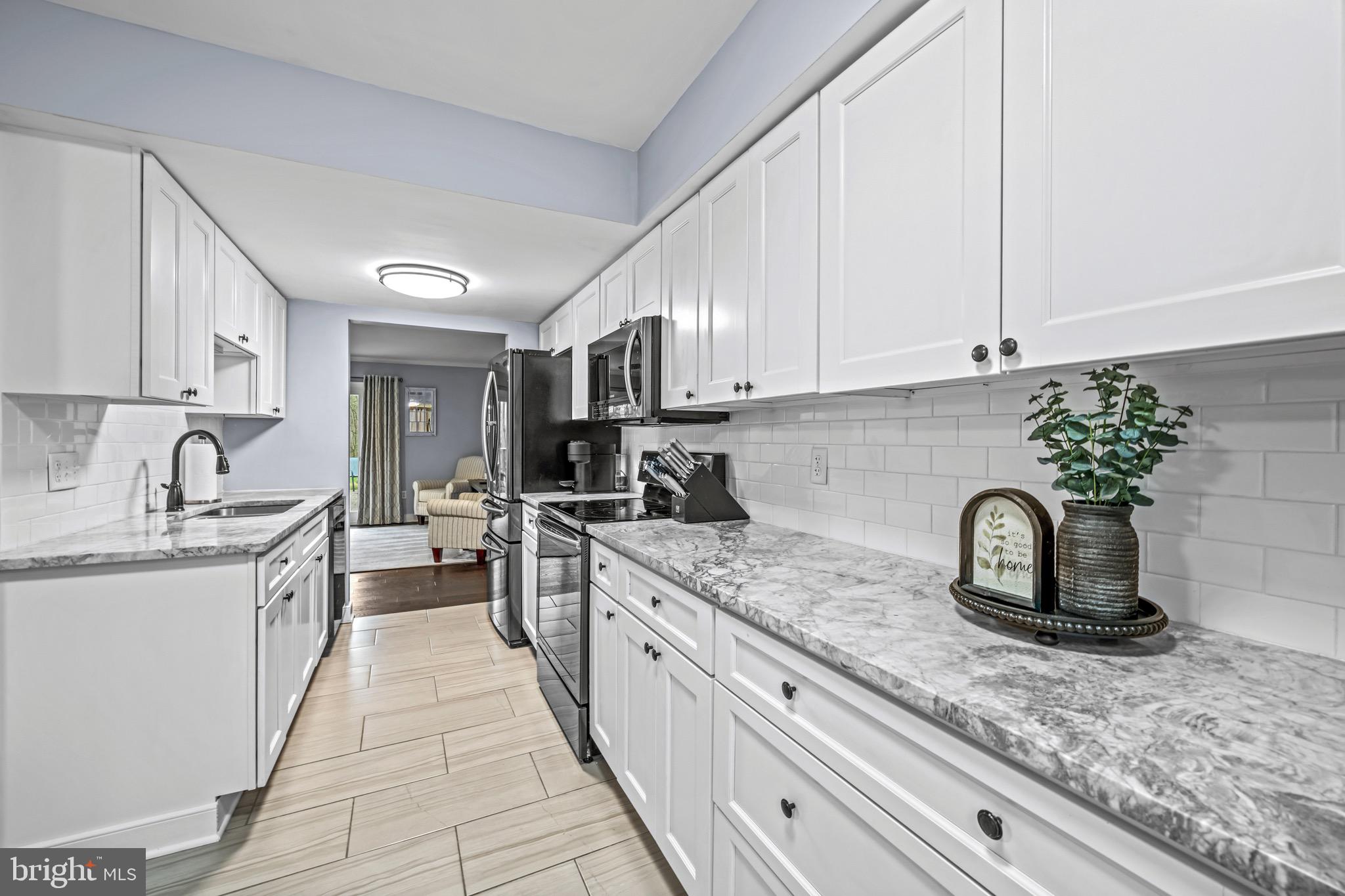 MCKINSEY WOODS - Residential