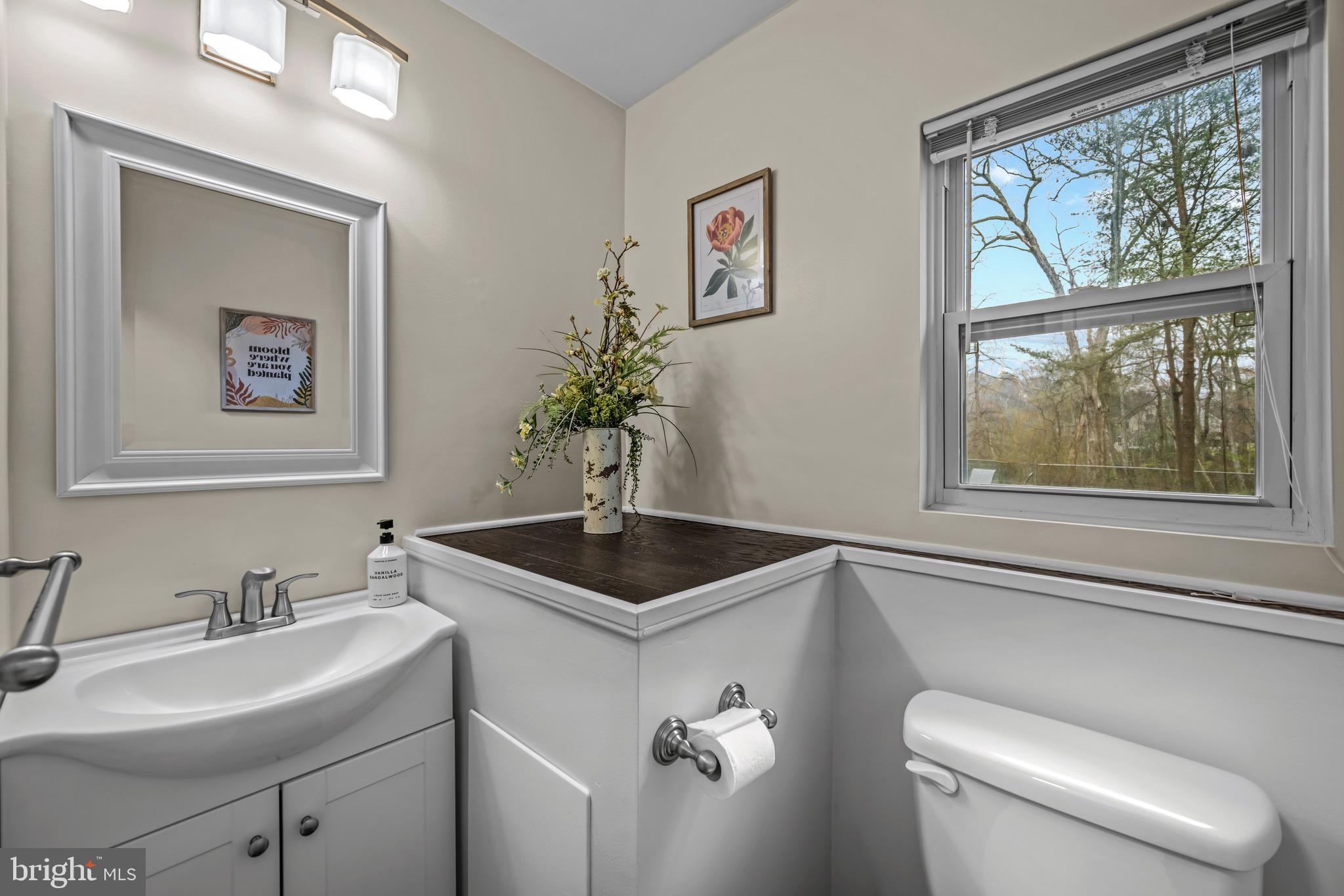 MCKINSEY WOODS - Residential