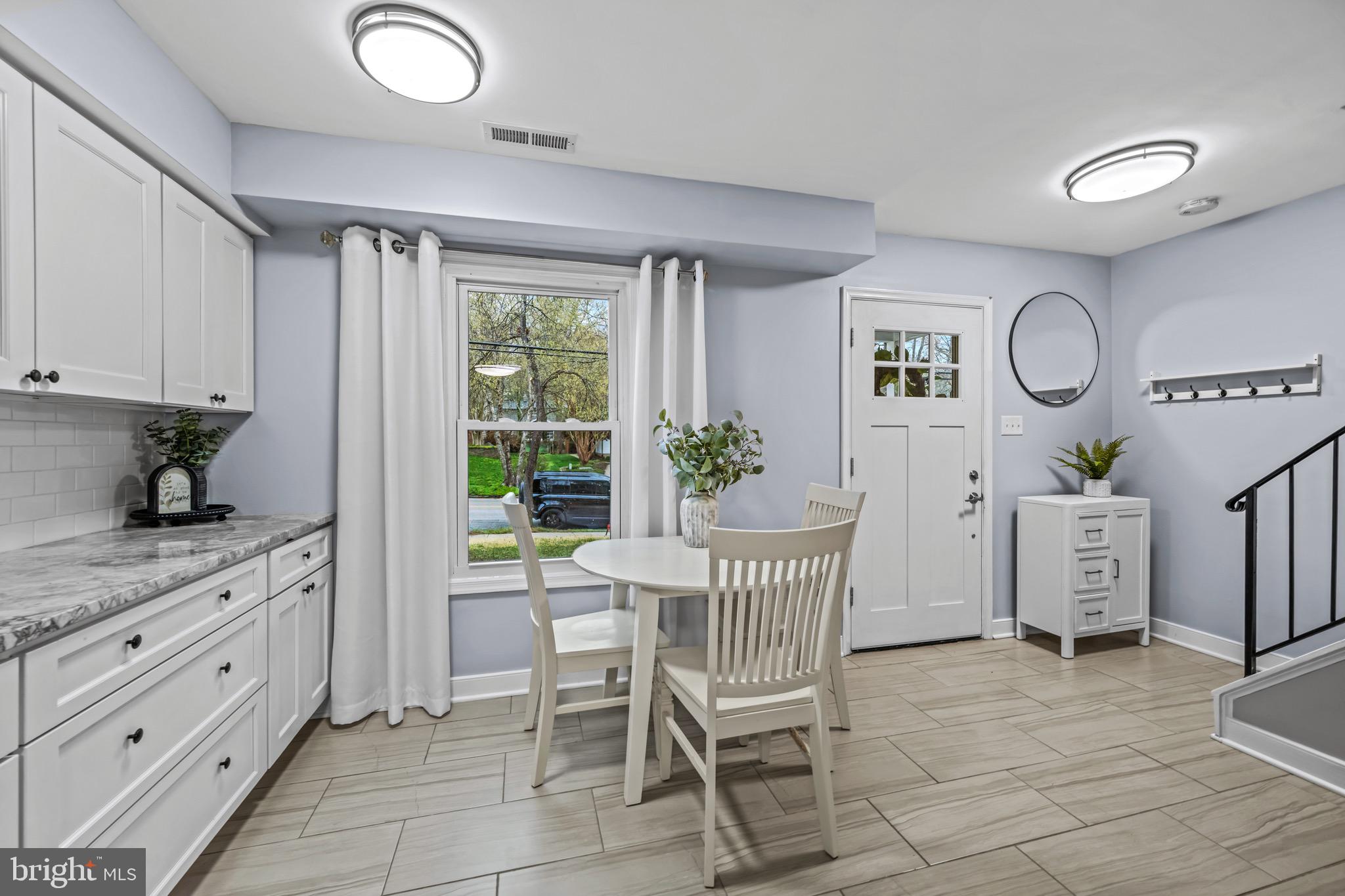 MCKINSEY WOODS - Residential