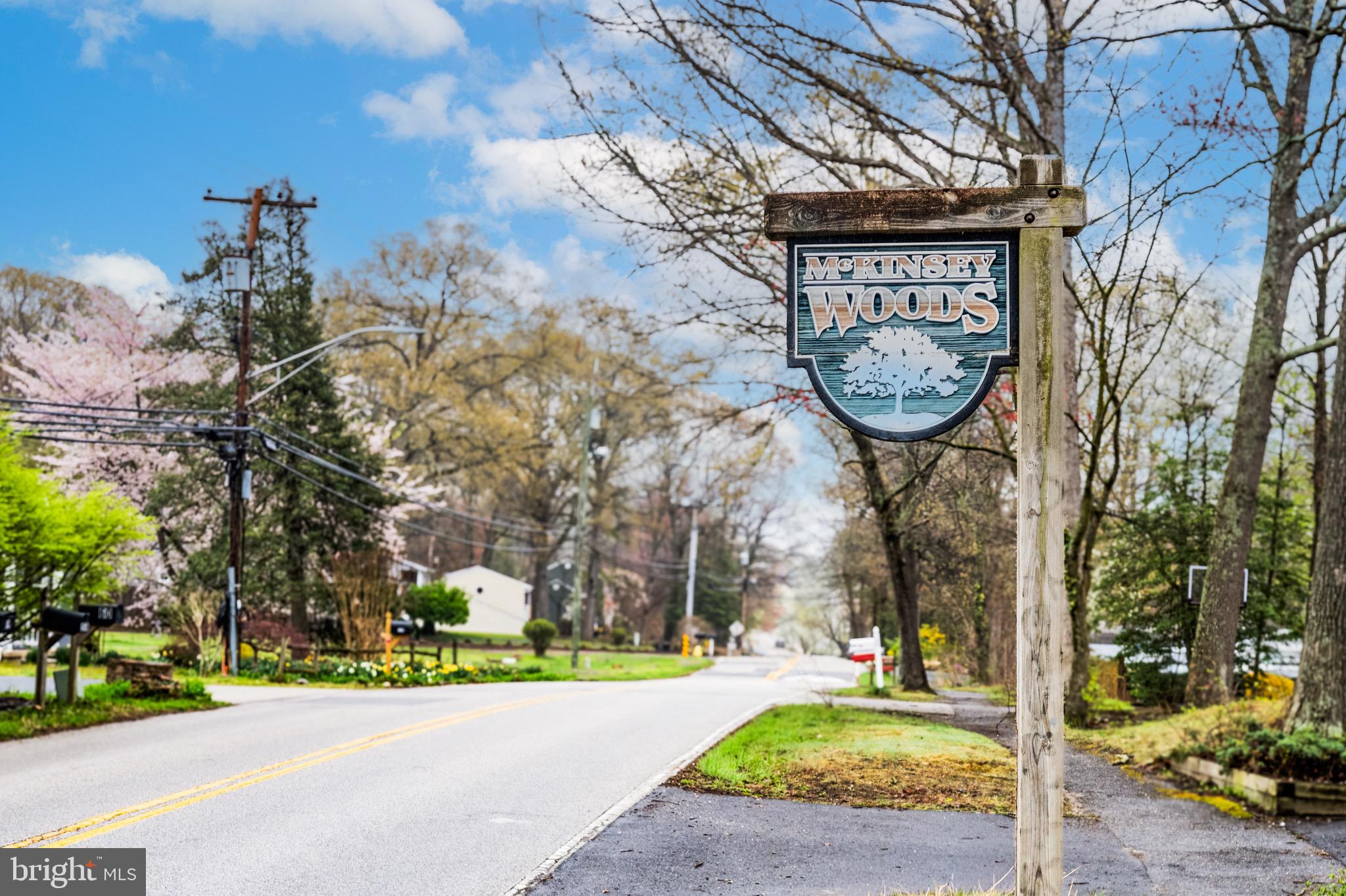 MCKINSEY WOODS - Residential