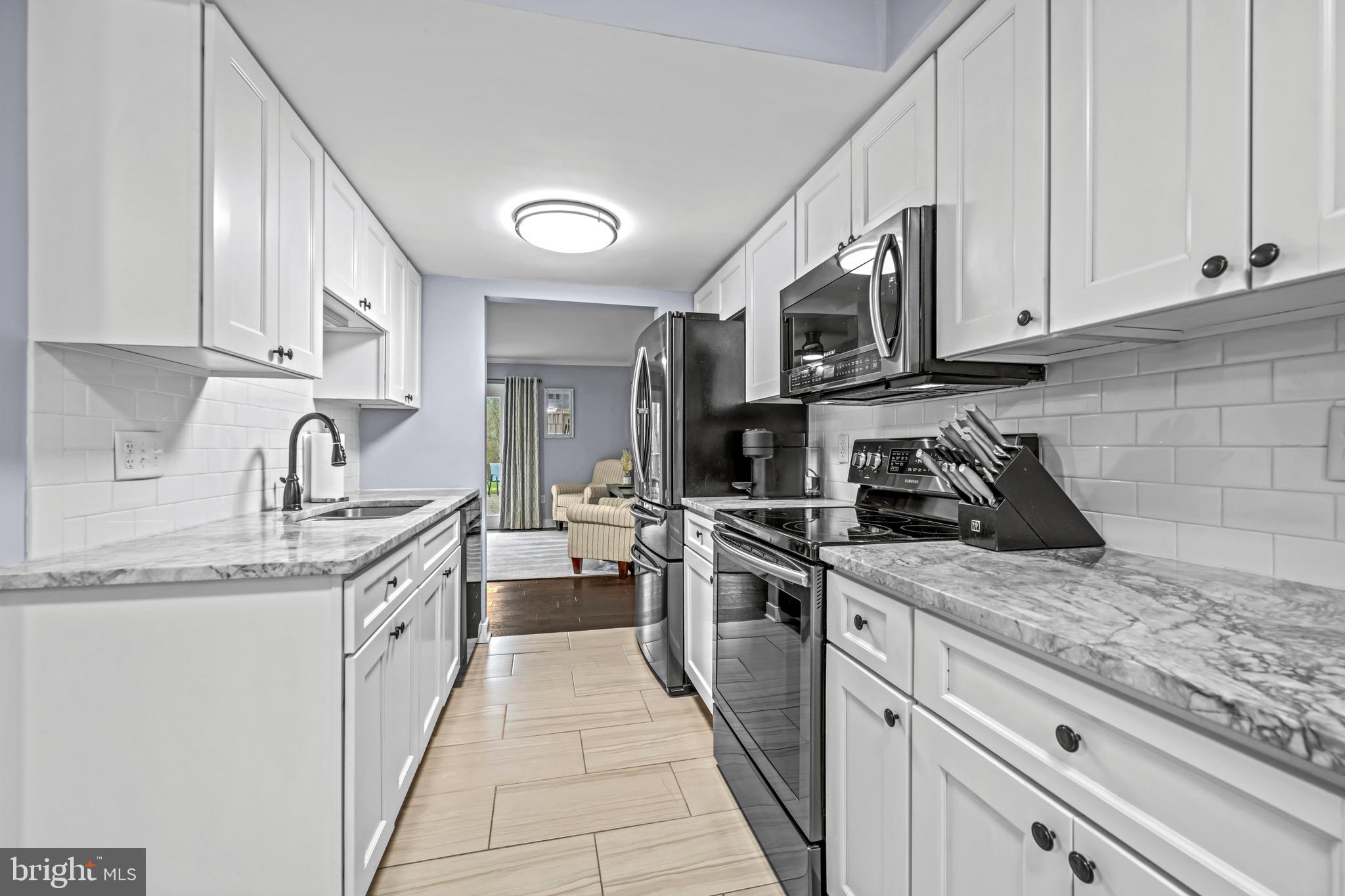 MCKINSEY WOODS - Residential