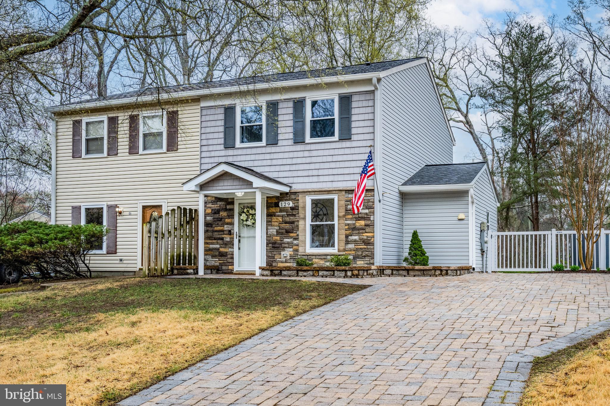 MCKINSEY WOODS - Residential