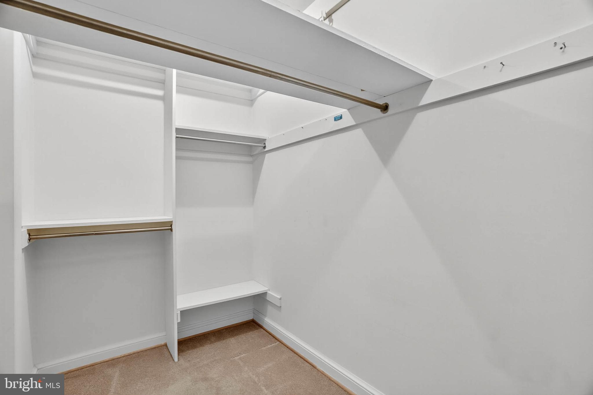 SPRINGBROOK FOREST - Residential