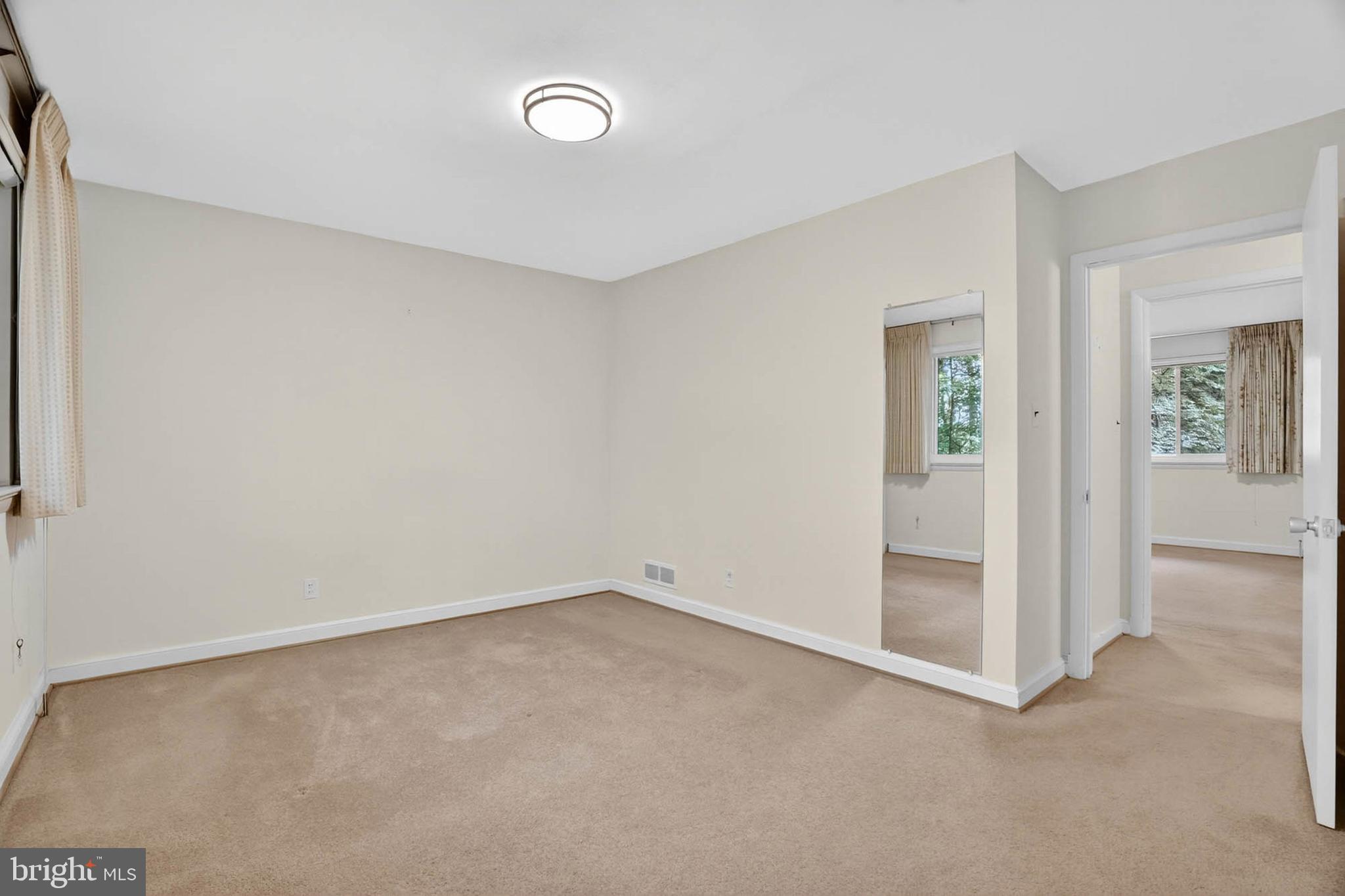 SPRINGBROOK FOREST - Residential