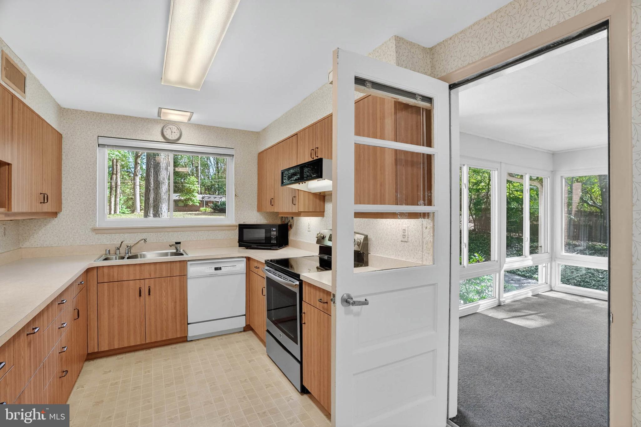 SPRINGBROOK FOREST - Residential