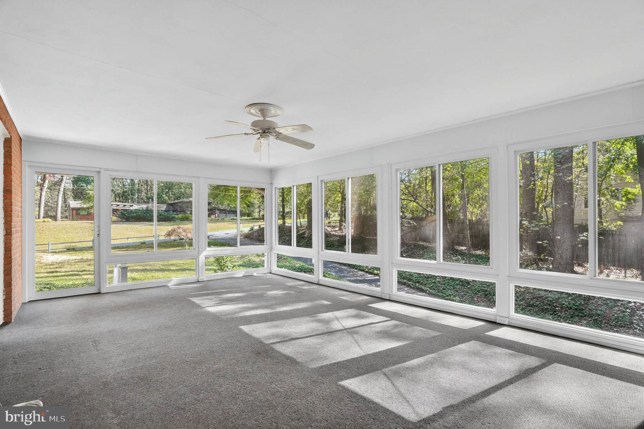 SPRINGBROOK FOREST - Residential