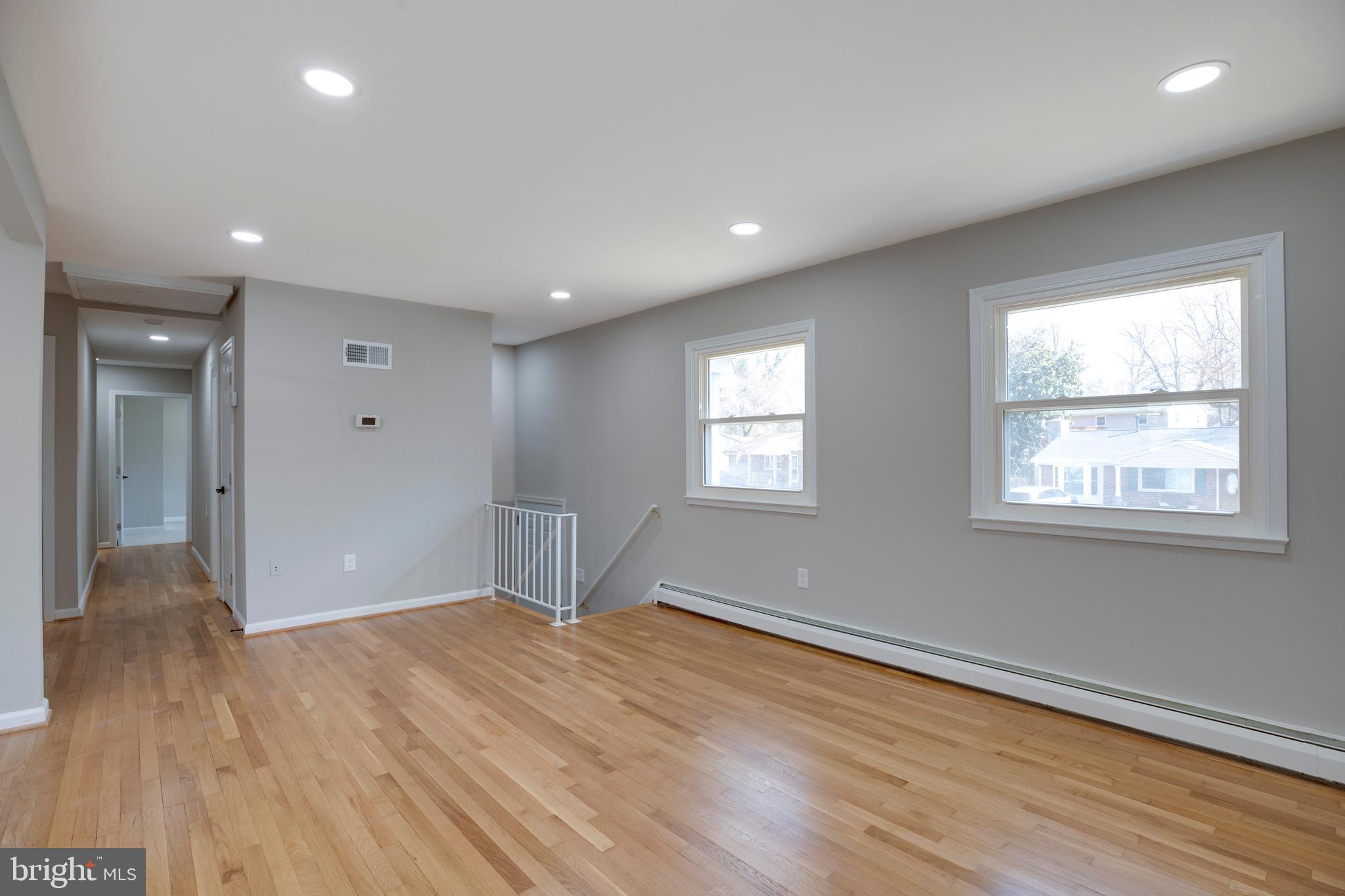 DALE CITY - Residential Lease