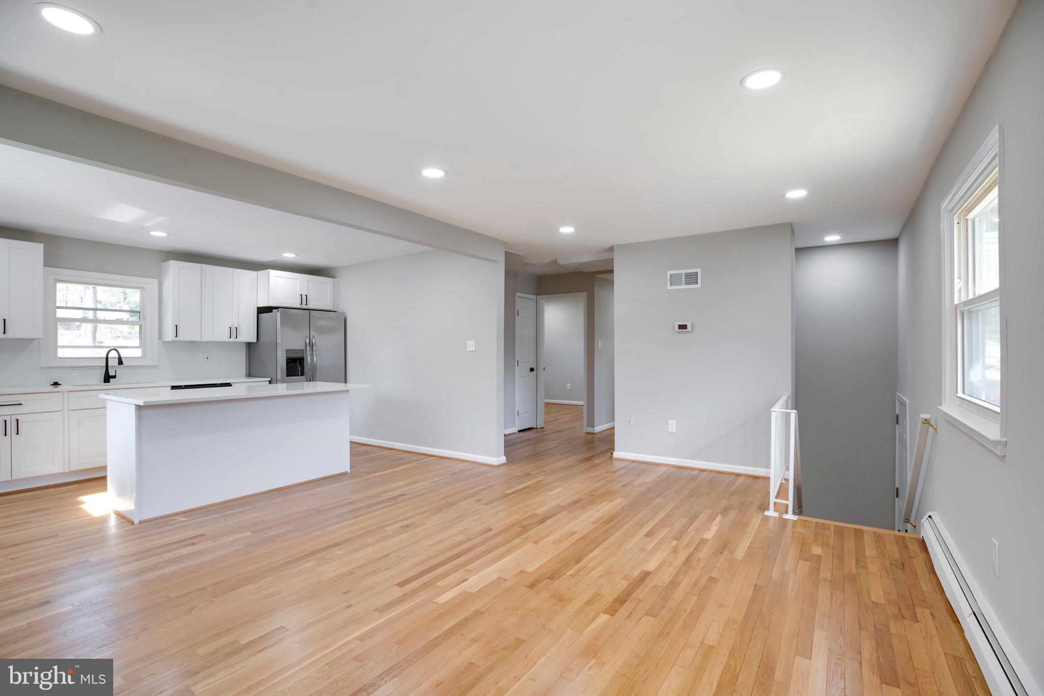 DALE CITY - Residential Lease