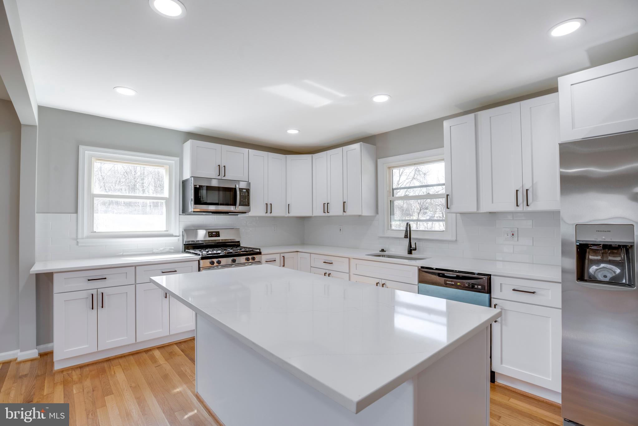 DALE CITY - Residential Lease