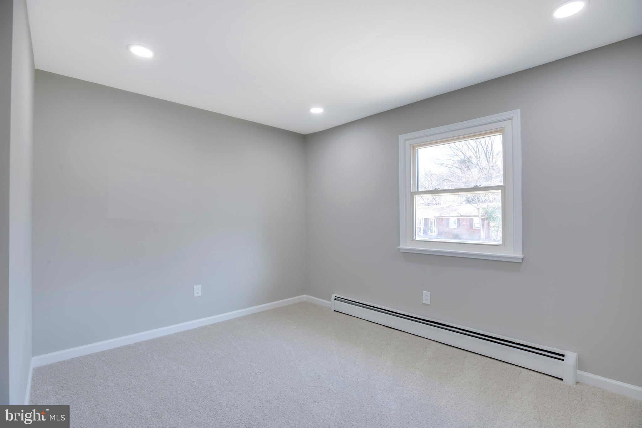 DALE CITY - Residential Lease