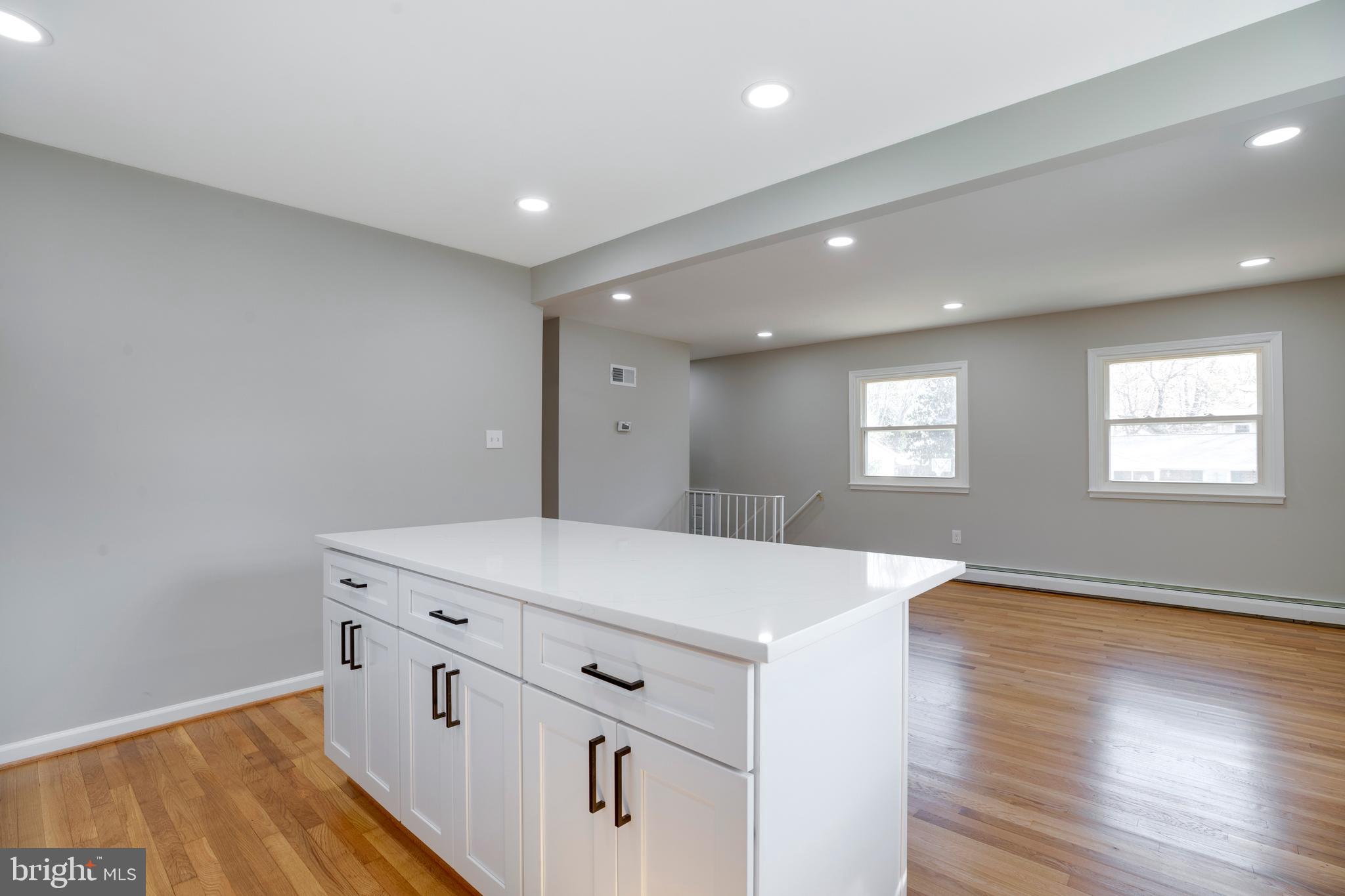 DALE CITY - Residential Lease