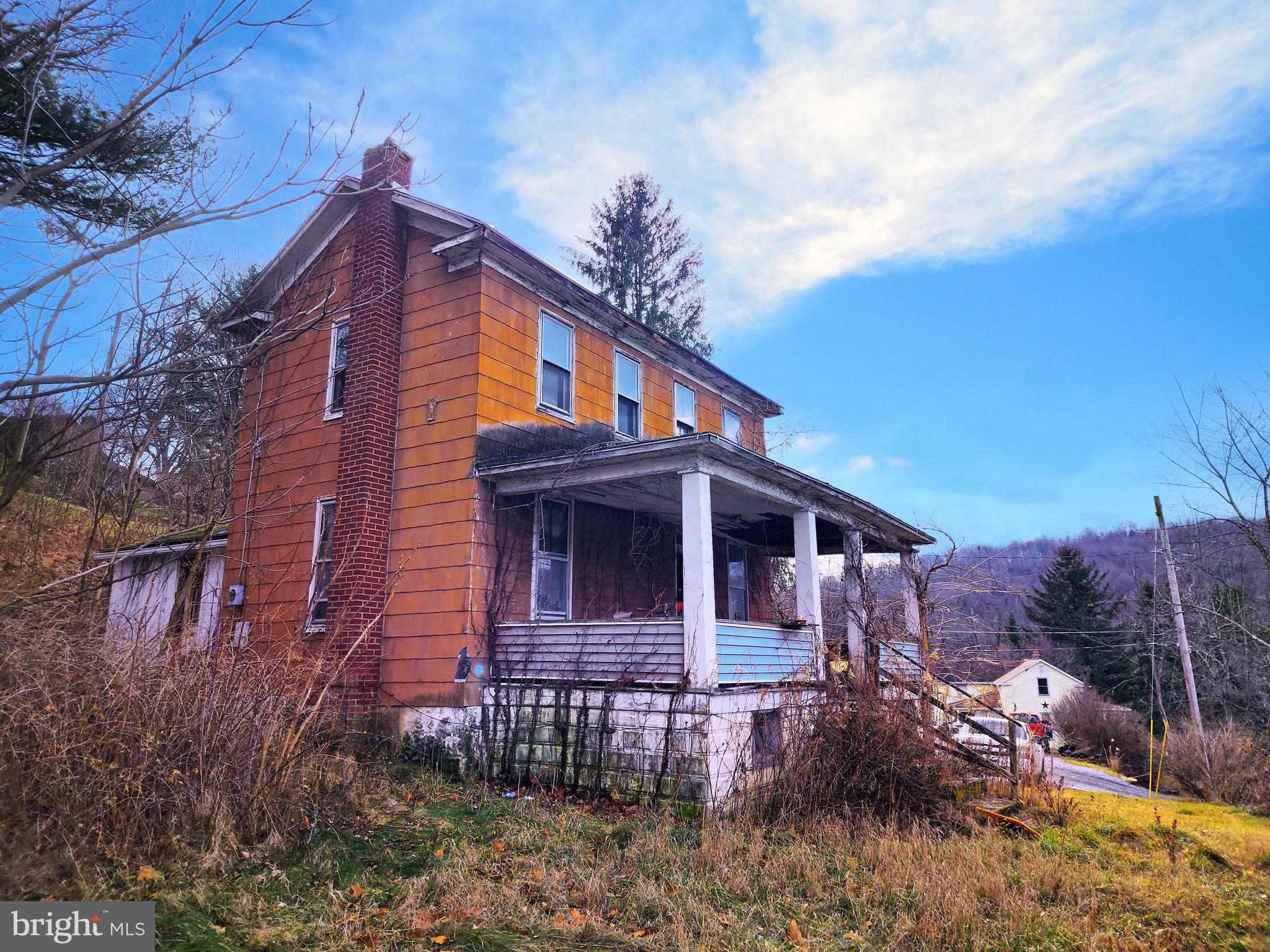ECKHART MINES - Residential