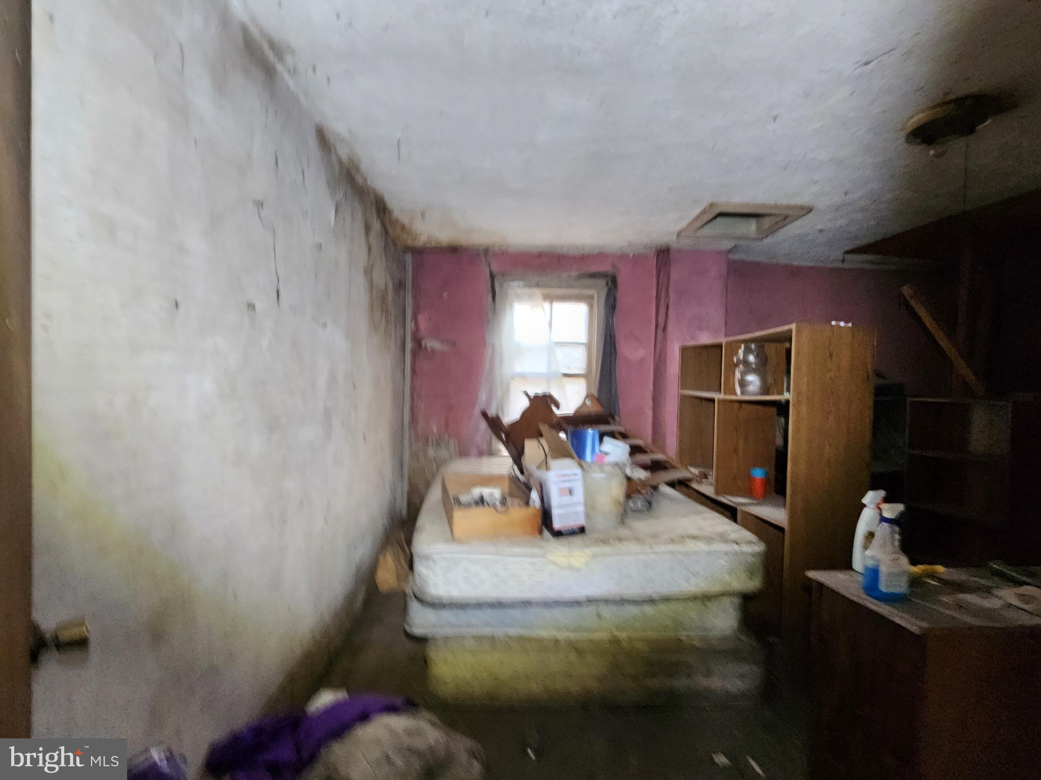 ECKHART MINES - Residential