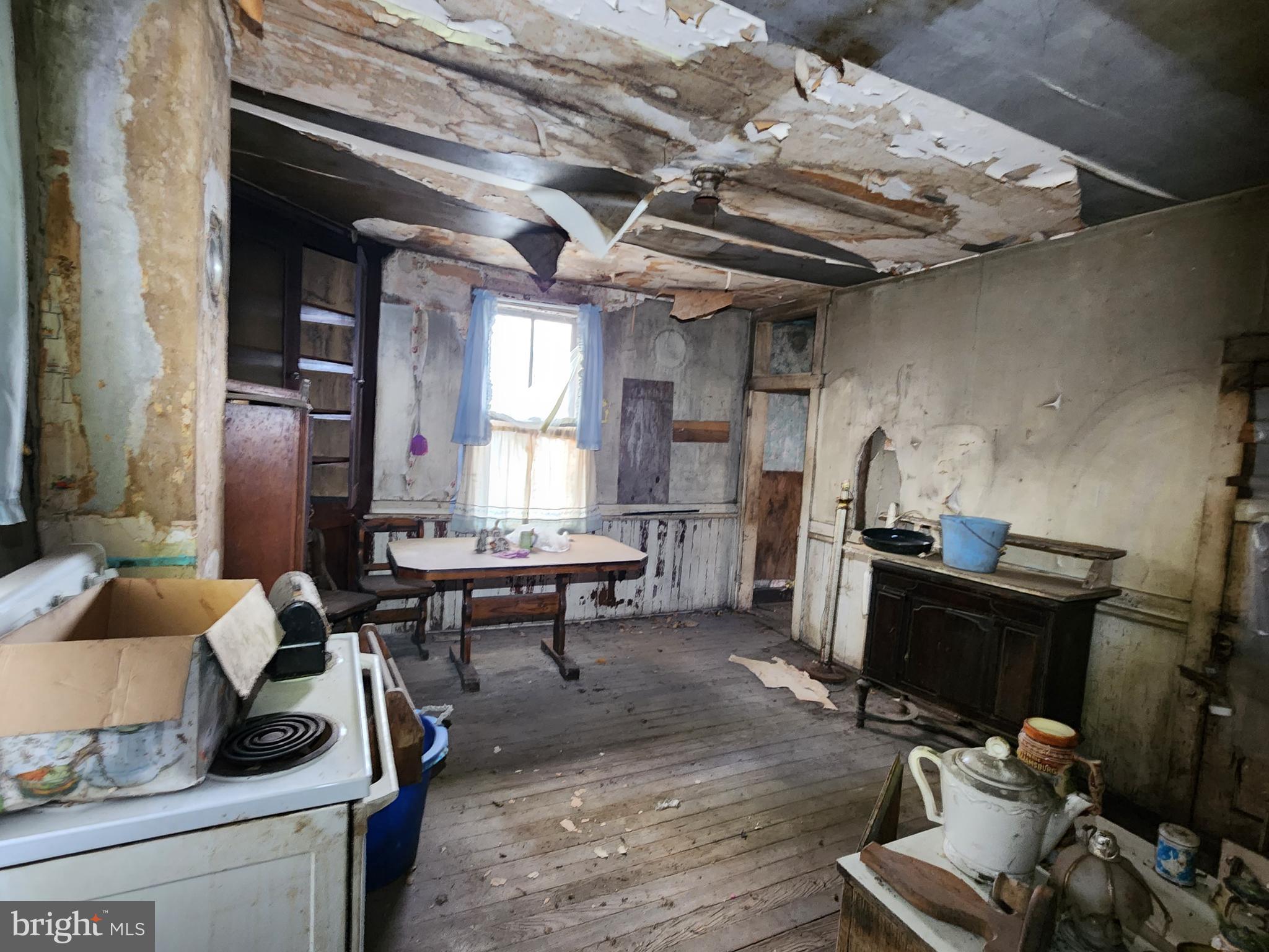 ECKHART MINES - Residential