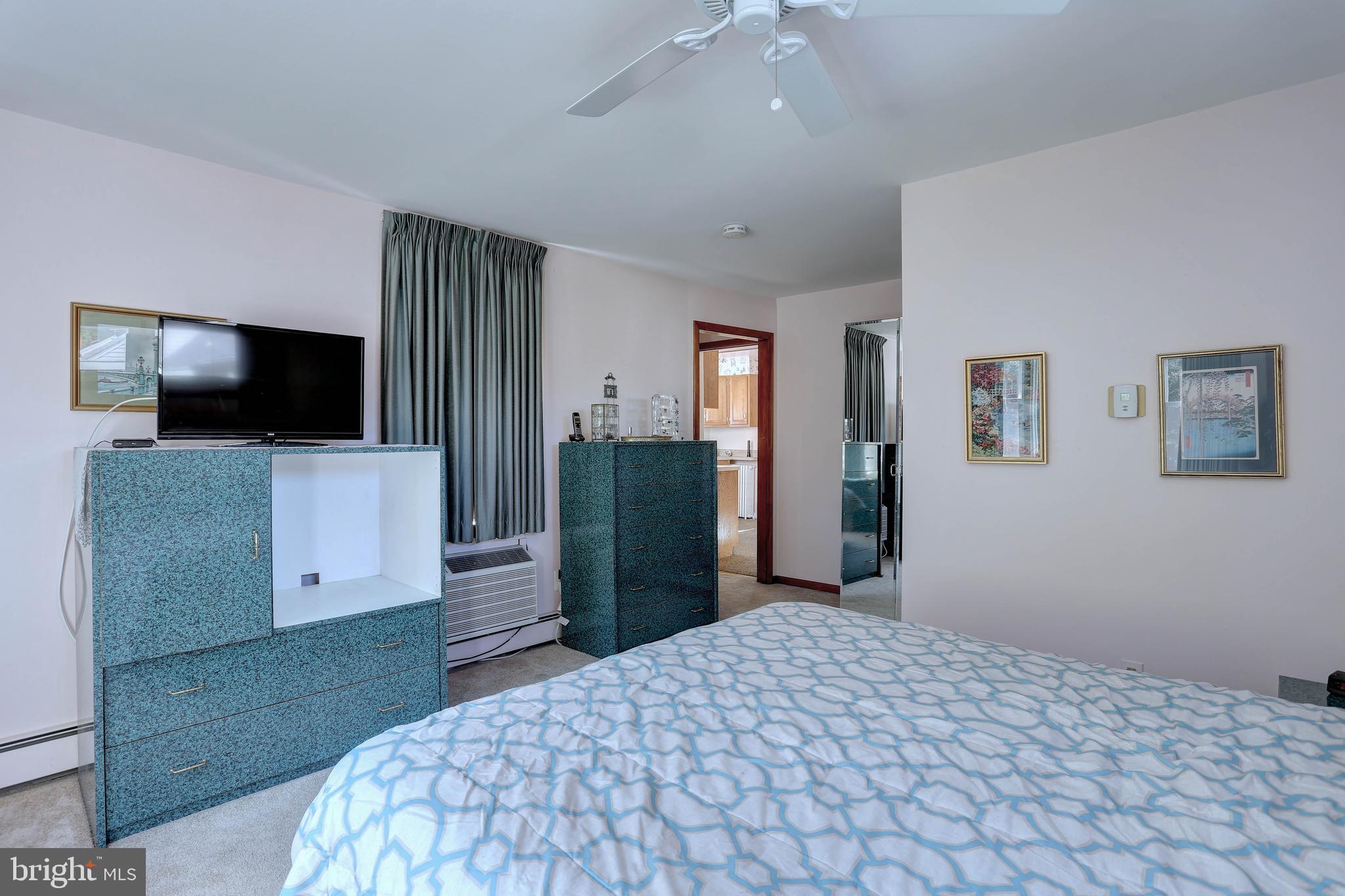 PARKVILLE - Residential