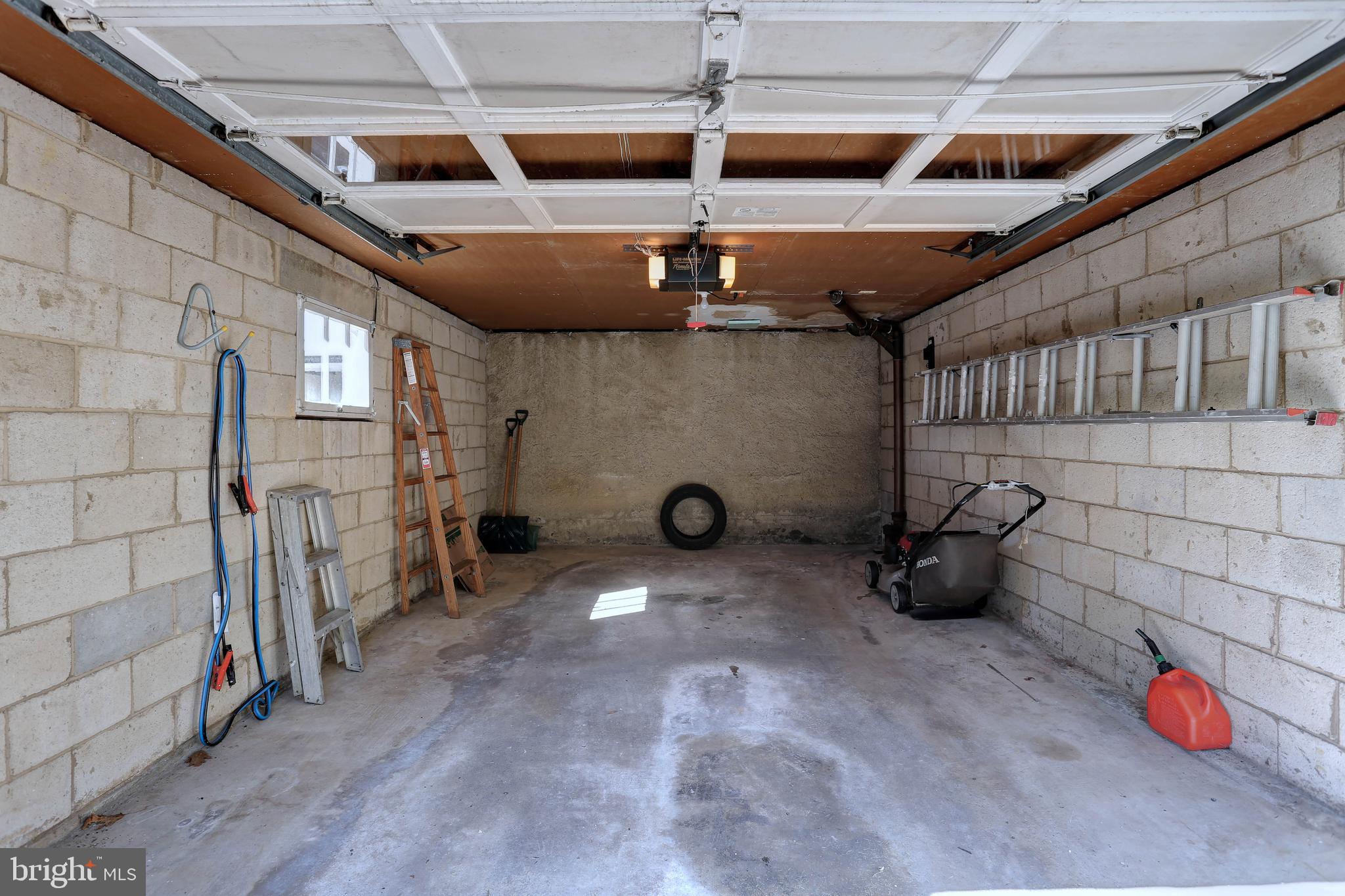 PARKVILLE - Residential