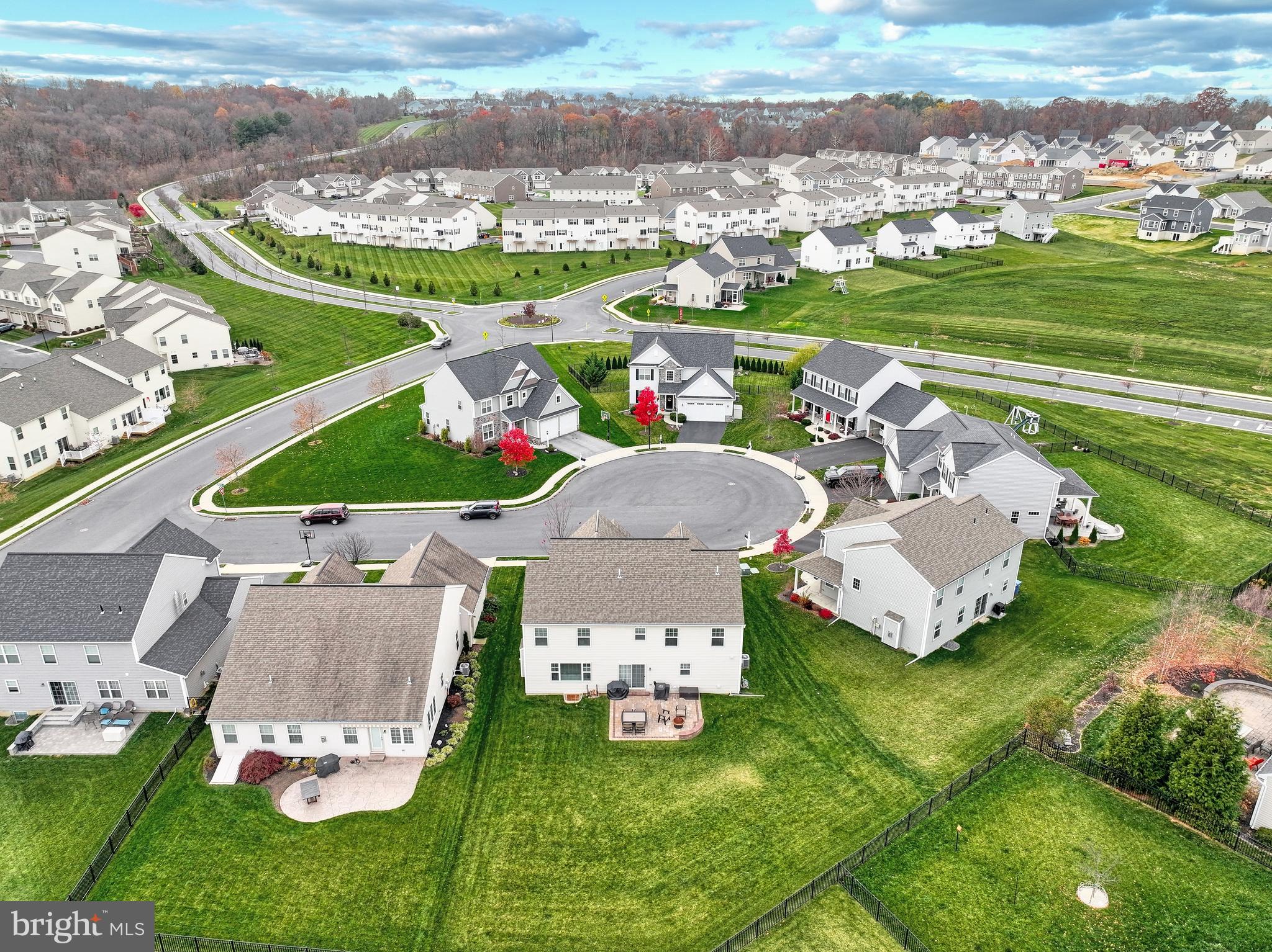 WINDING HILLS - Residential