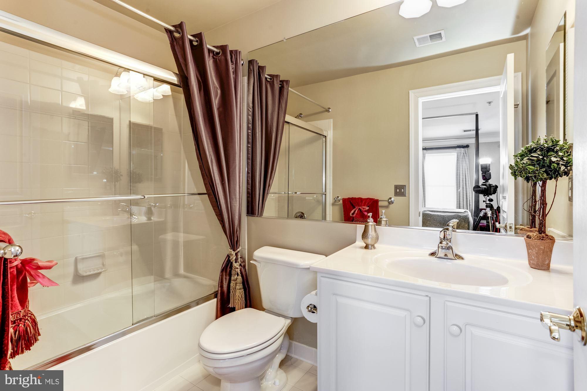 FALLSGROVE - Residential