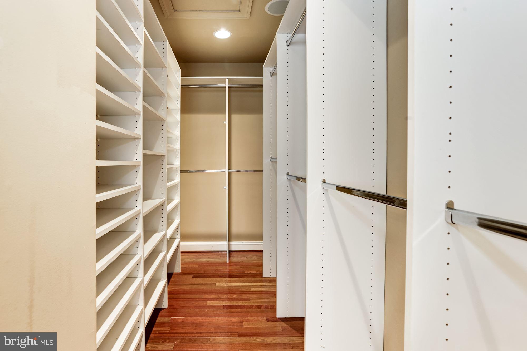 FALLSGROVE - Residential