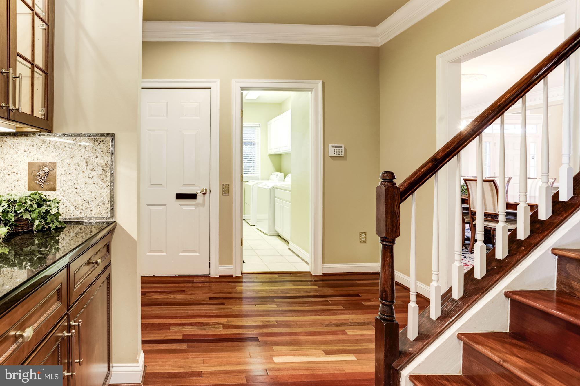 FALLSGROVE - Residential