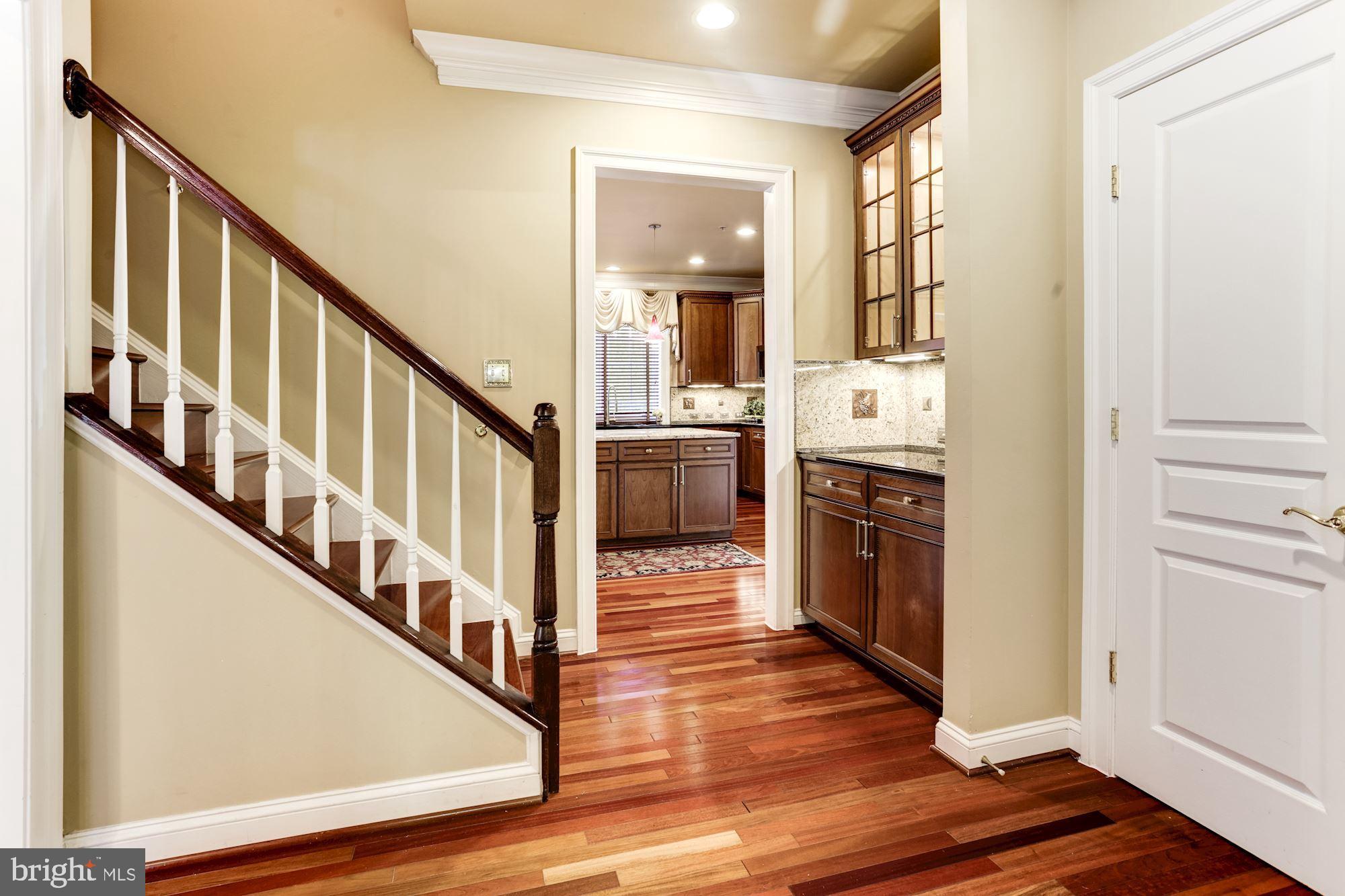 FALLSGROVE - Residential