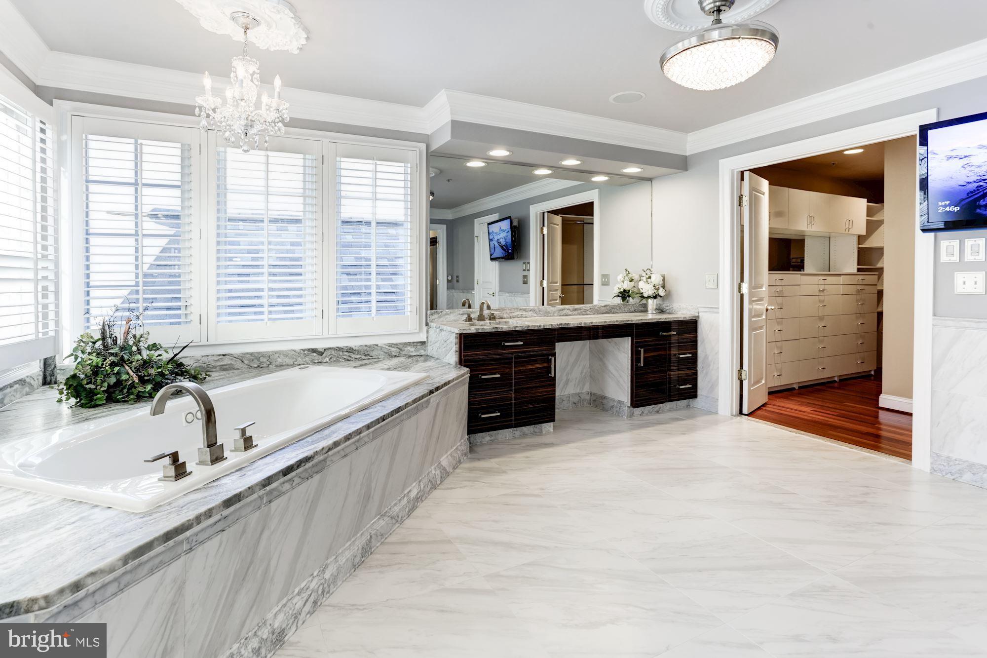 FALLSGROVE - Residential