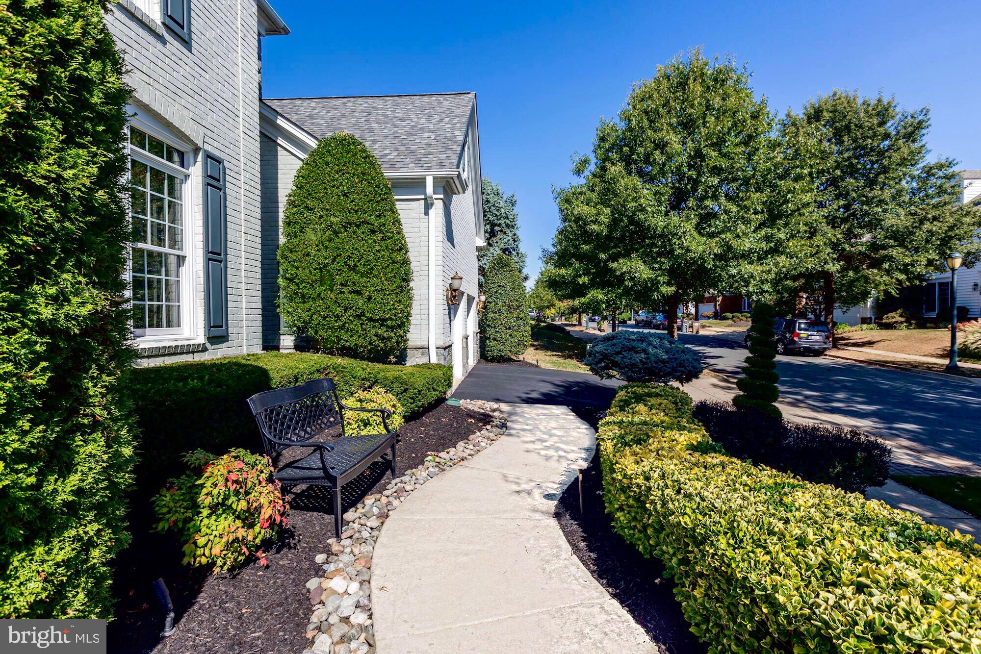 FALLSGROVE - Residential