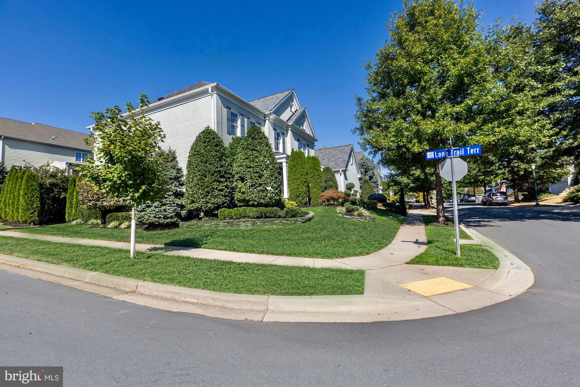 FALLSGROVE - Residential