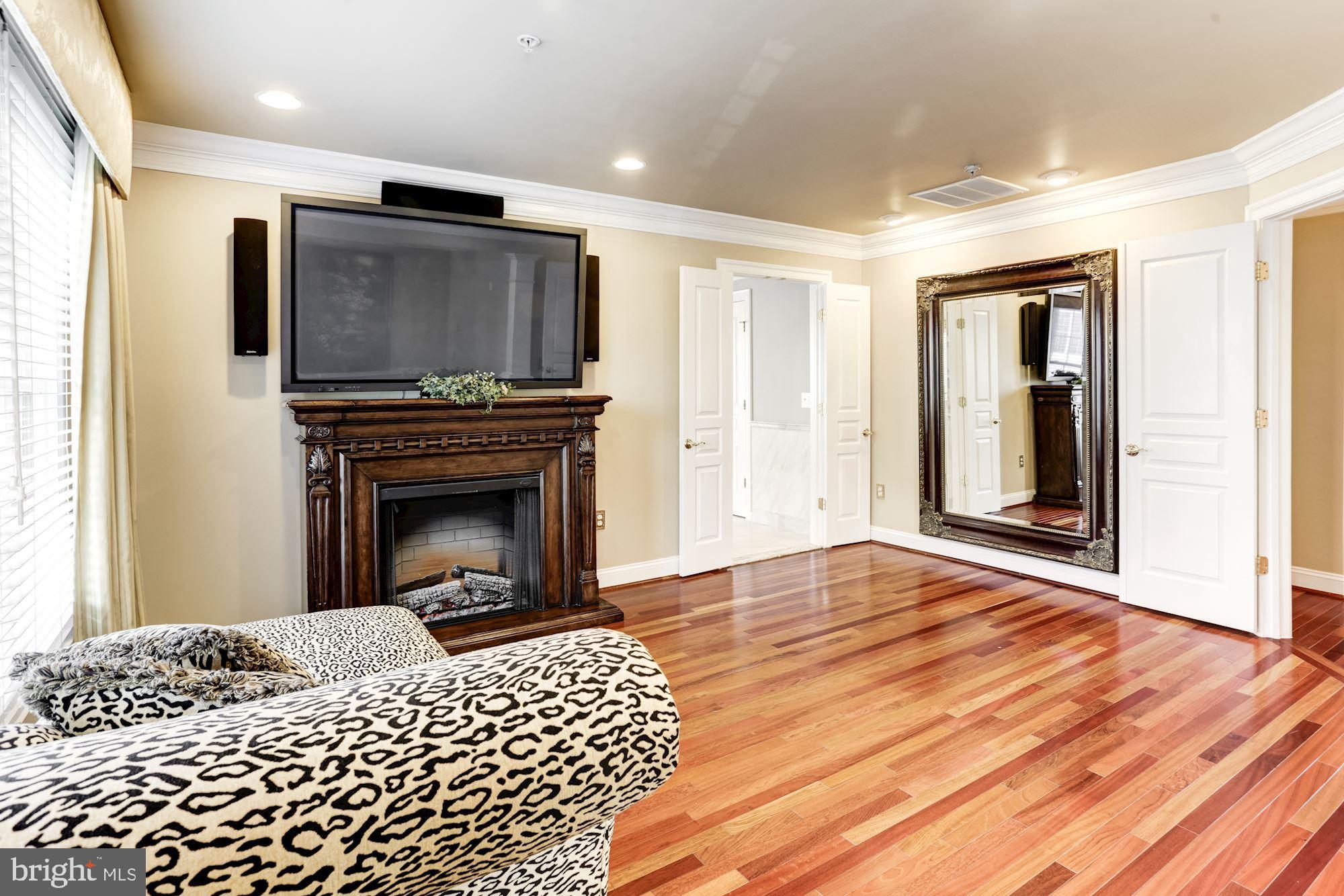 FALLSGROVE - Residential