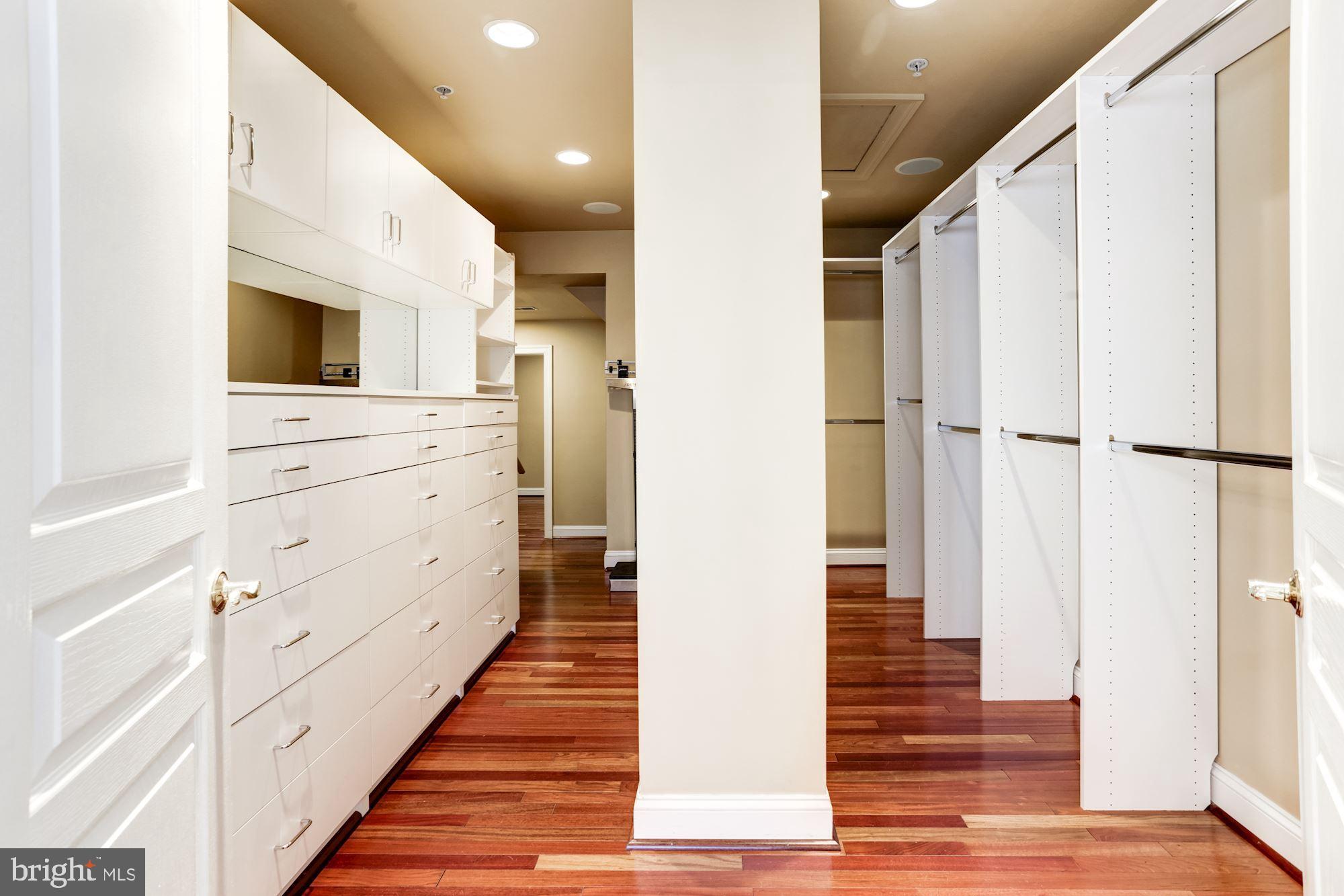 FALLSGROVE - Residential