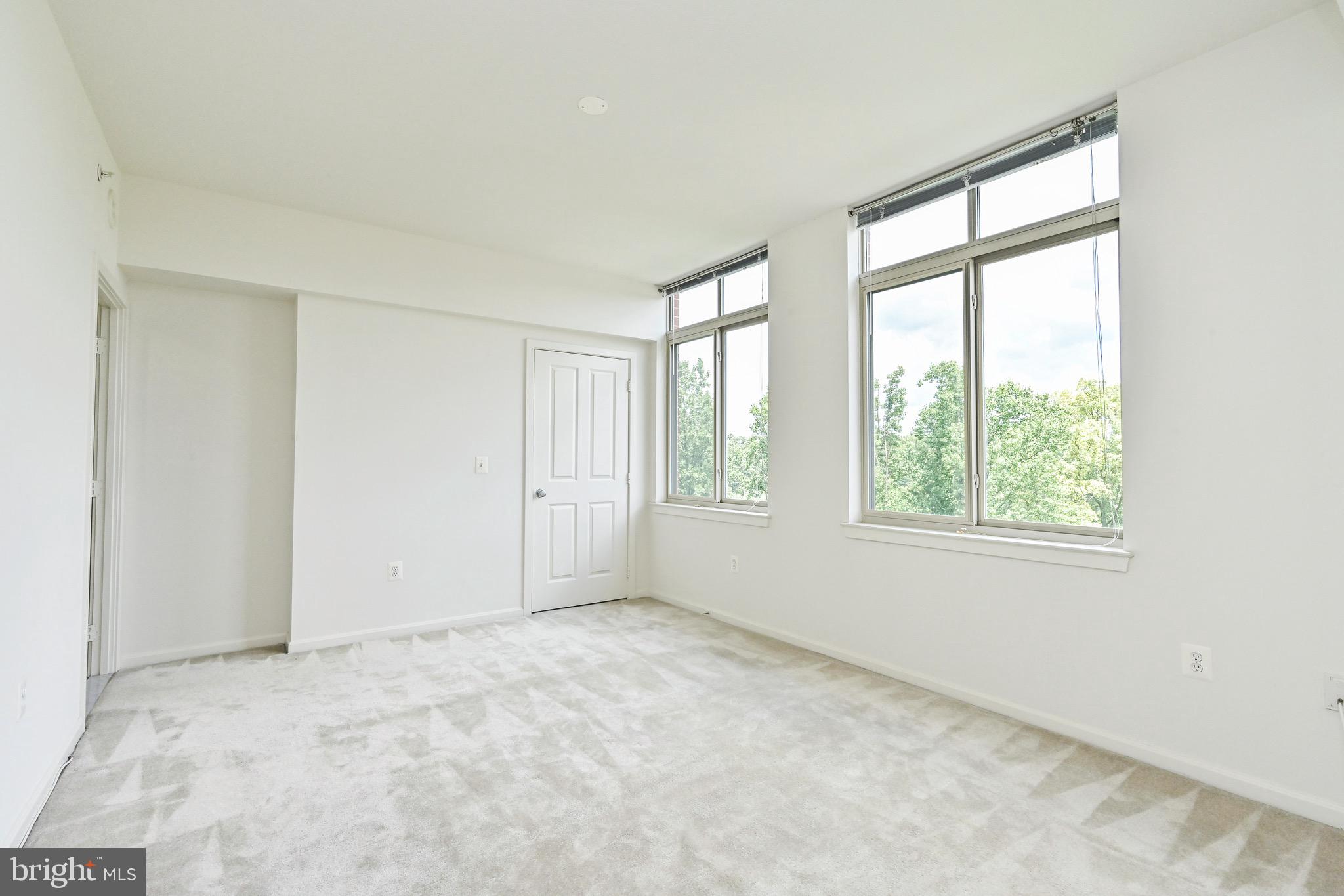 ELAN AT EAST MARKET - Residential