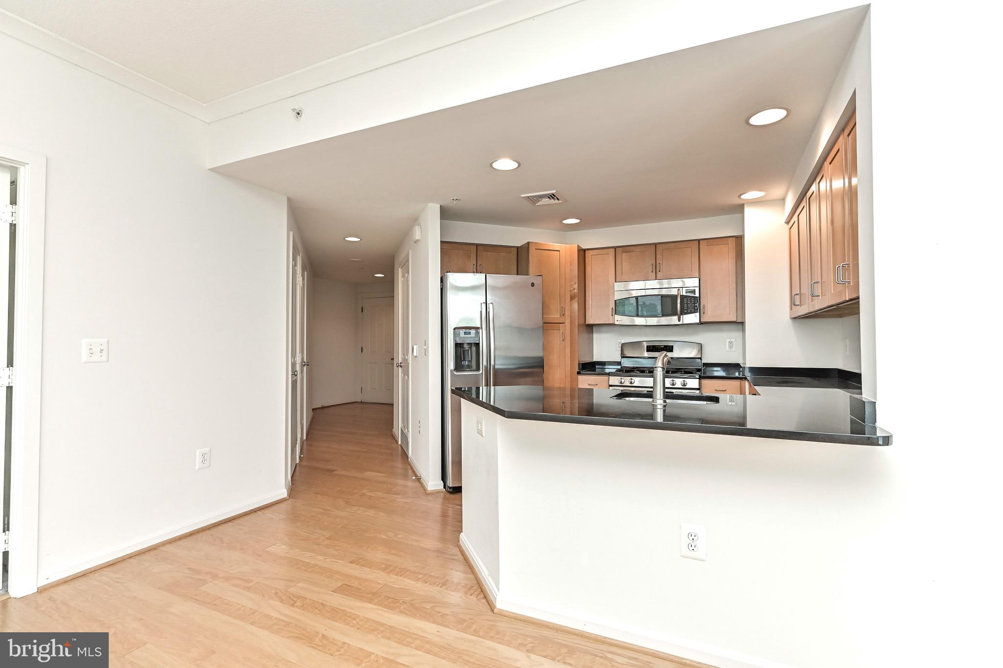 ELAN AT EAST MARKET - Residential