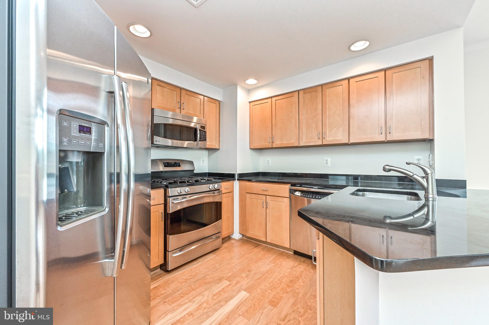 ELAN AT EAST MARKET - Residential