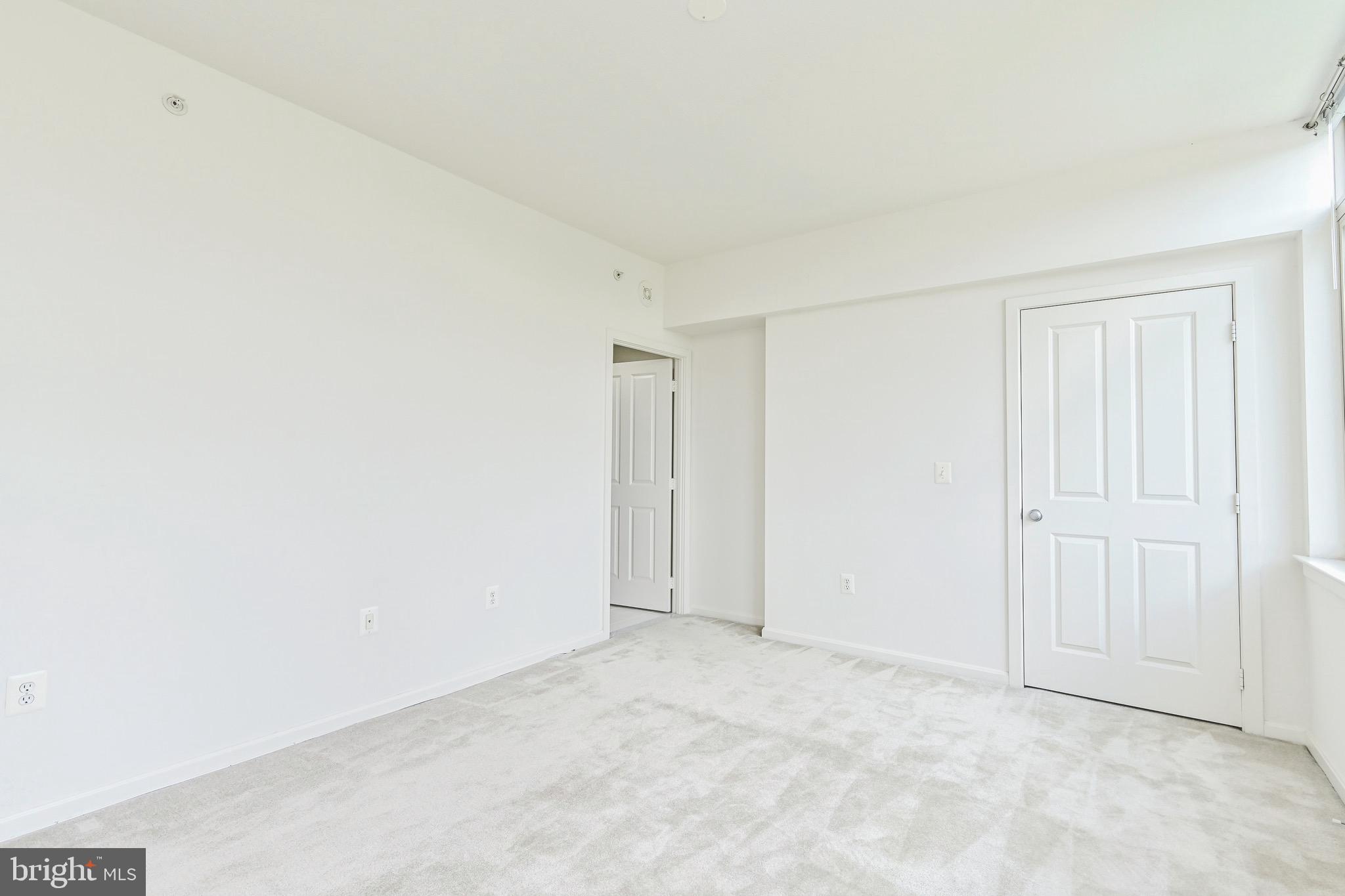 ELAN AT EAST MARKET - Residential