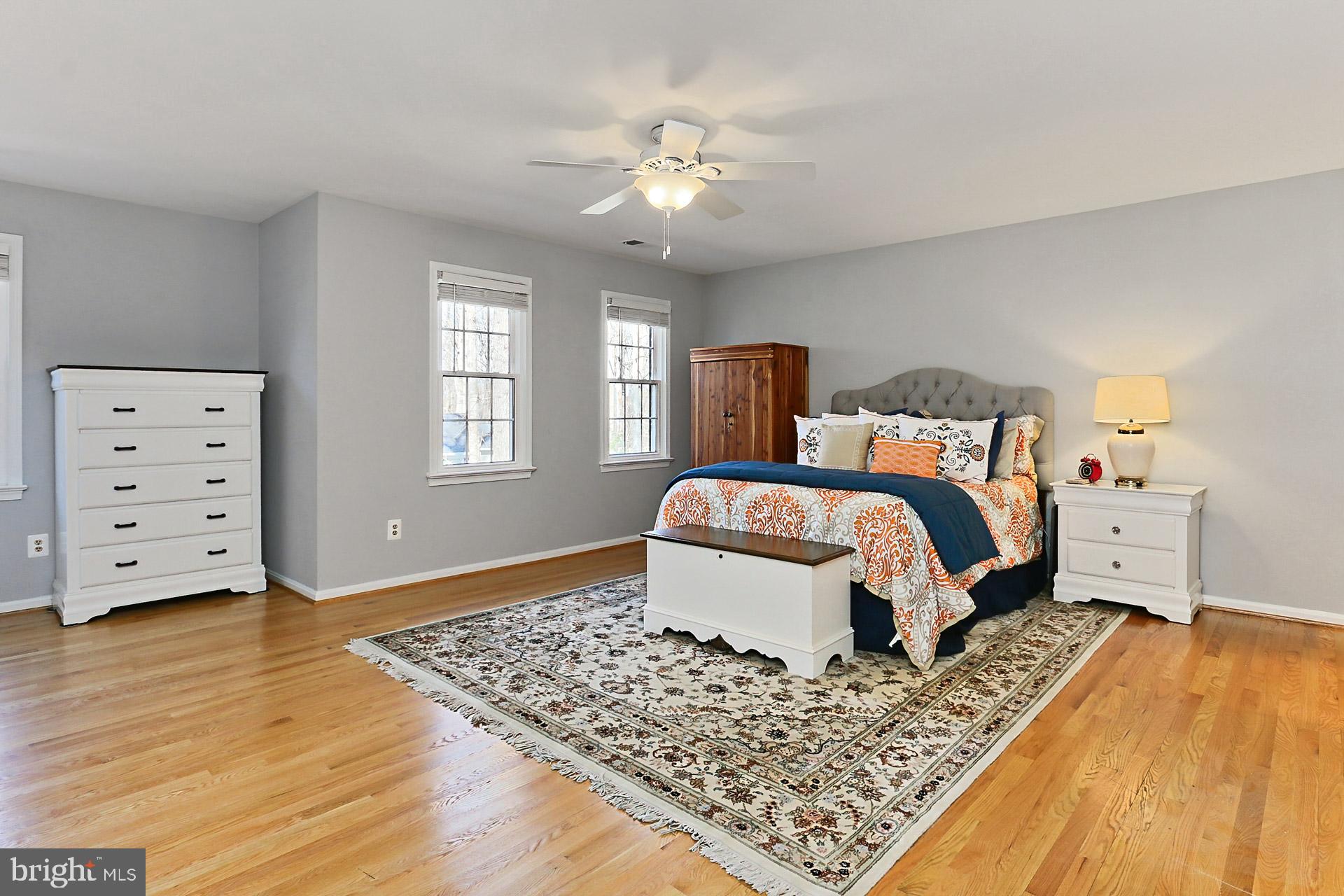 FAIRFAX STATION - Residential