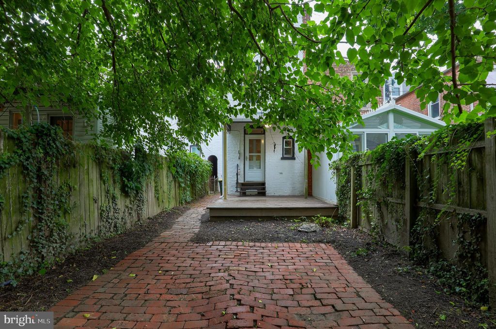 Photo of 547 N PINE ST, LANCASTER, PA 17603 (MLS # PALA2038580)