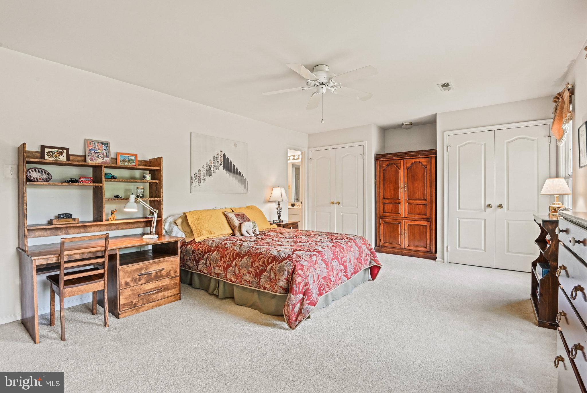 HUNTER MILL TOWN OF VIENNA - Residential