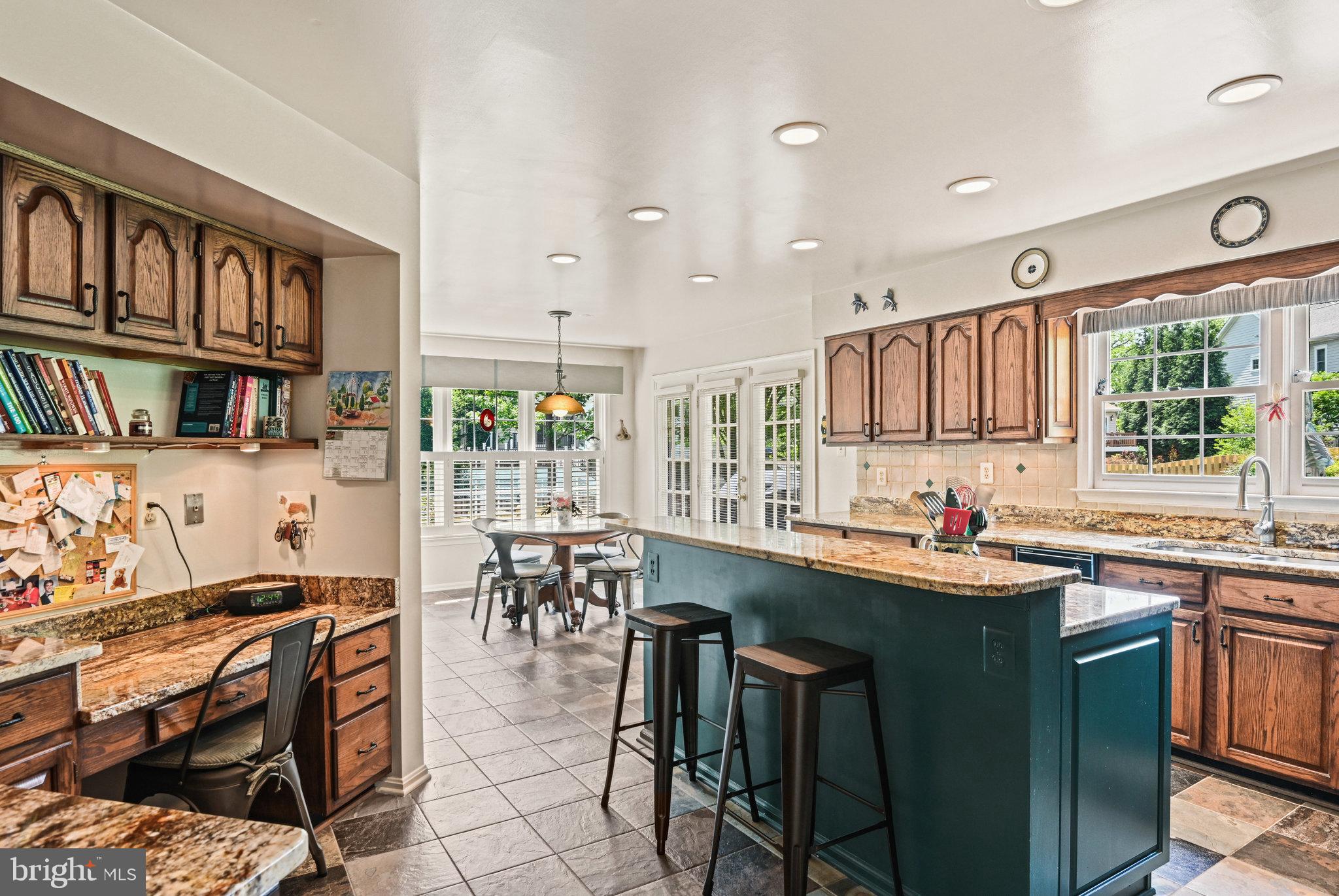 HUNTER MILL TOWN OF VIENNA - Residential